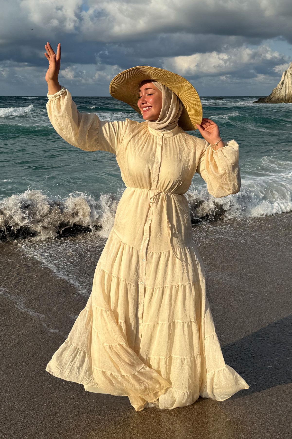 Astarlı Tül Elbise Bej