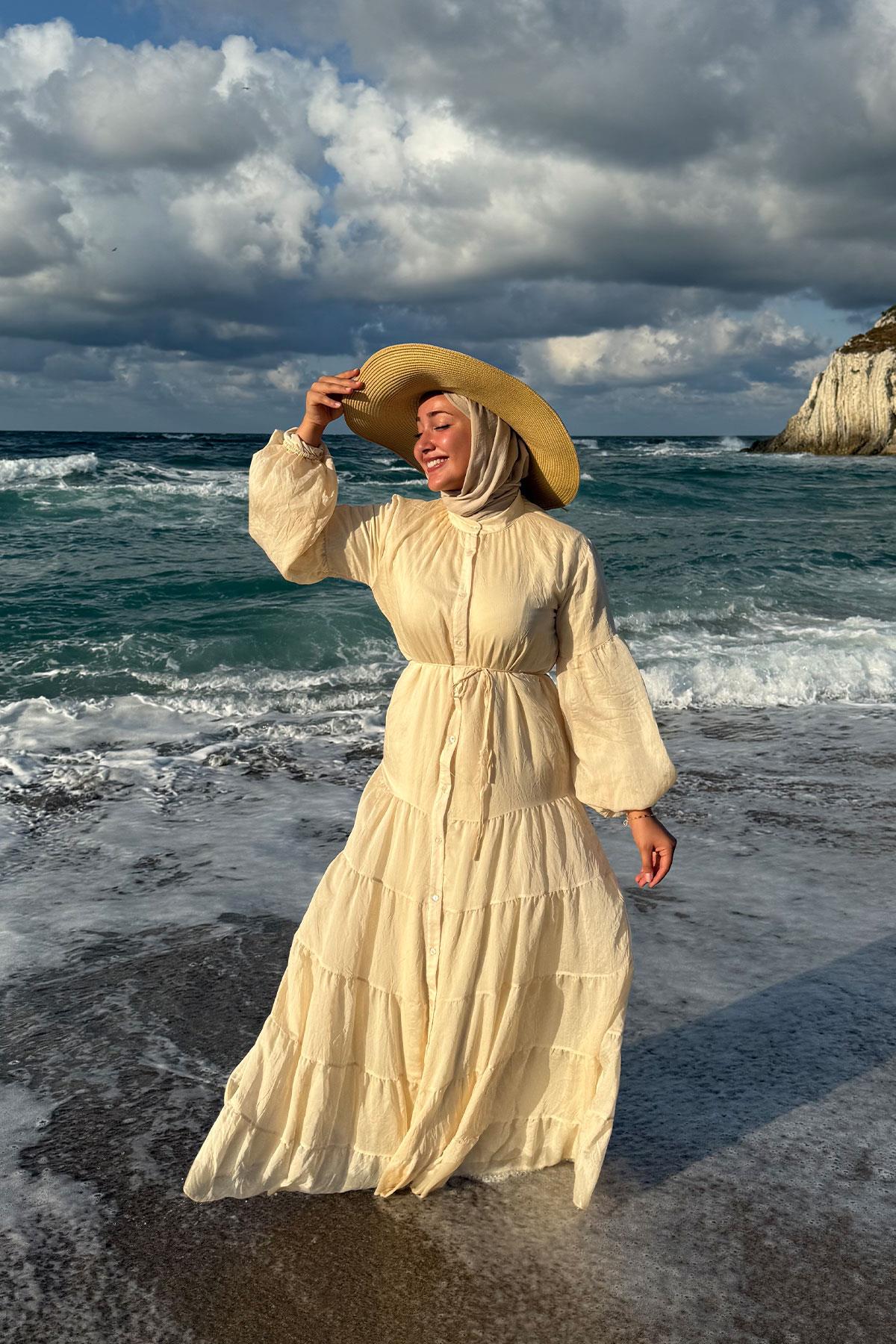 Astarlı Tül Elbise Bej