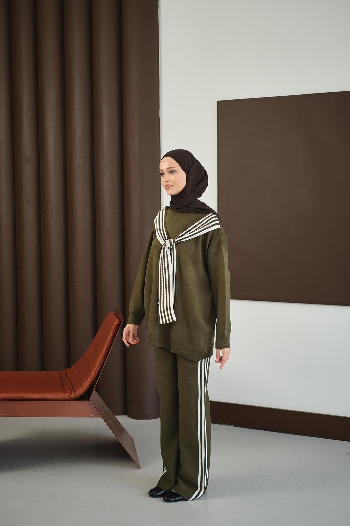 Atkı Detay Takım Haki Yeşil