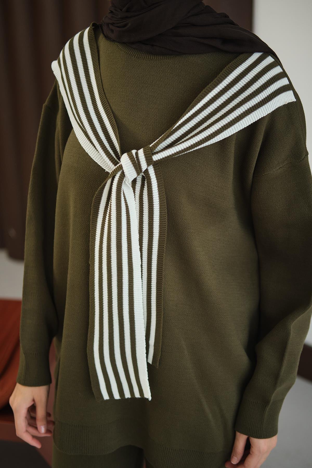 Atkı Detay Takım Haki Yeşil