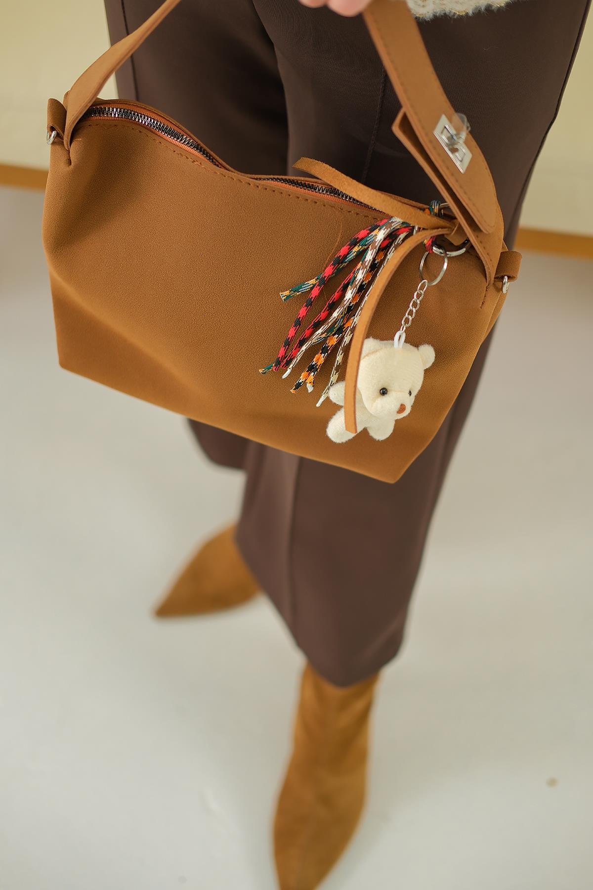 Ayıcık Detay Çanta Taba