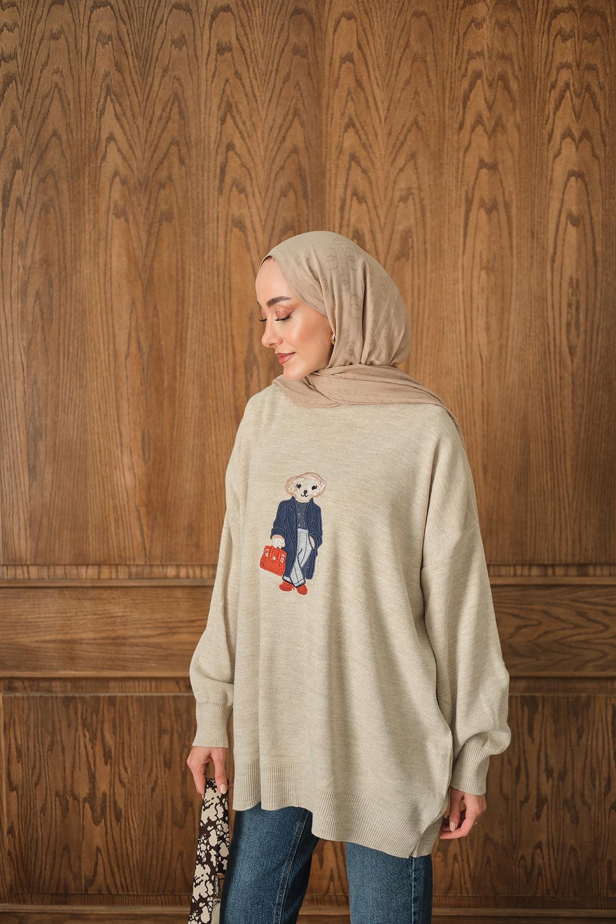 Ayıcık Nakışlı Triko Takım Krem