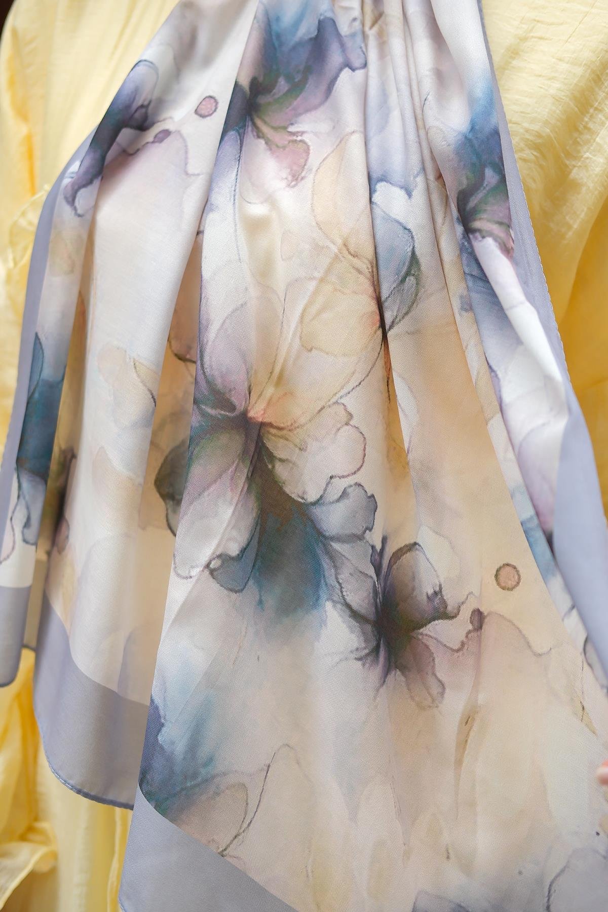 Batik Desen Soft Şal Gri