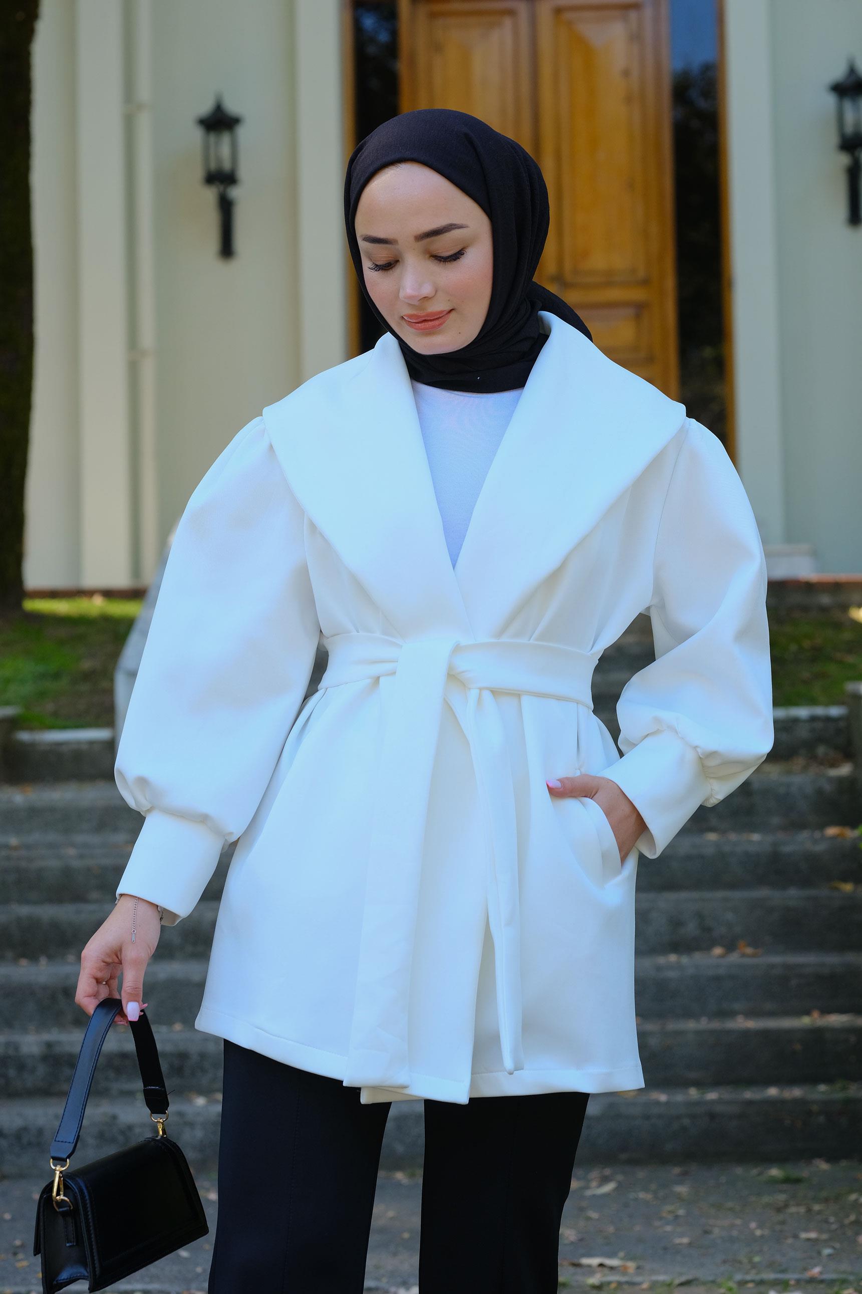 Bel Bağlamalı Hırka Beyaz