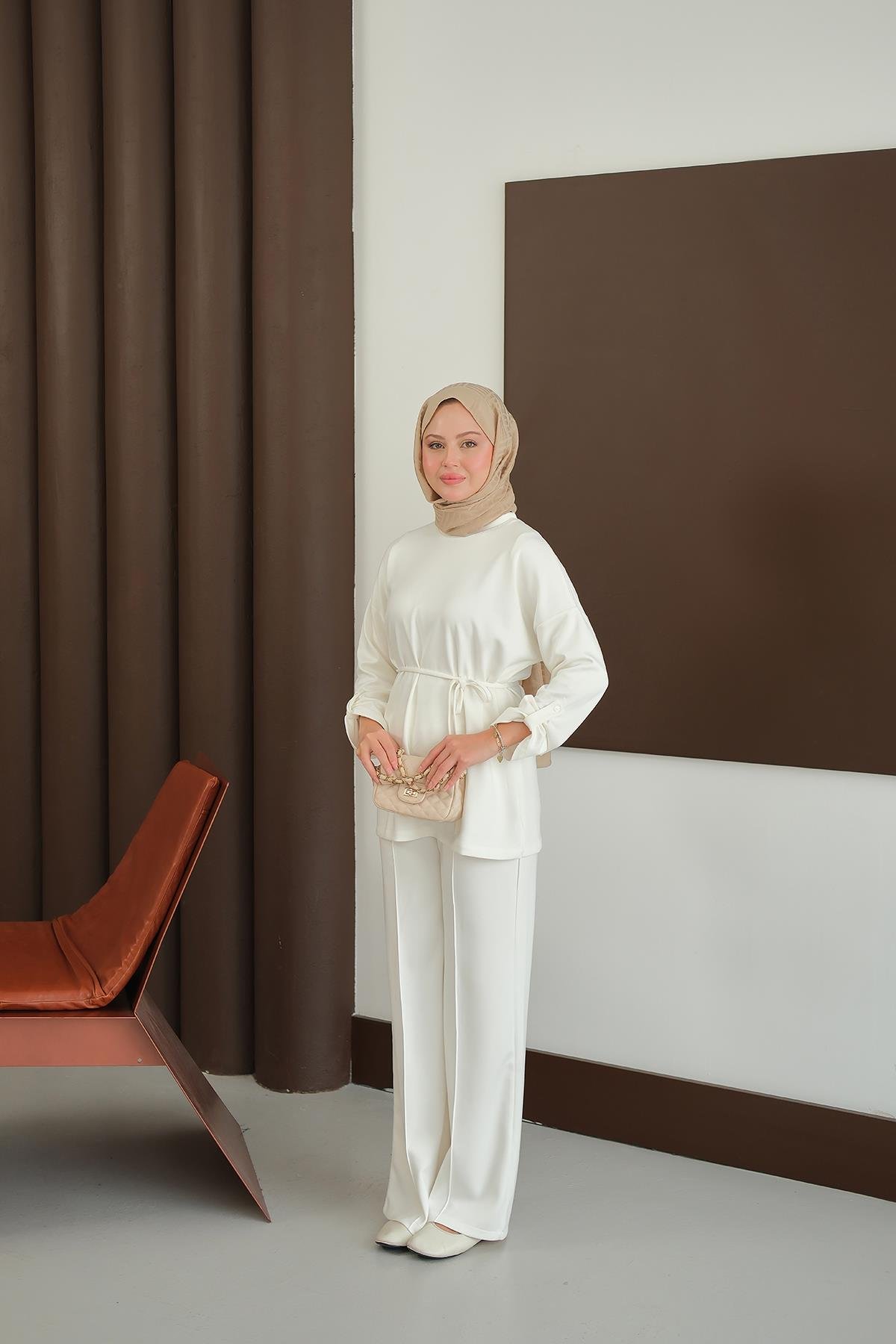 Bel Bağlamalı İkili Takım Ekru