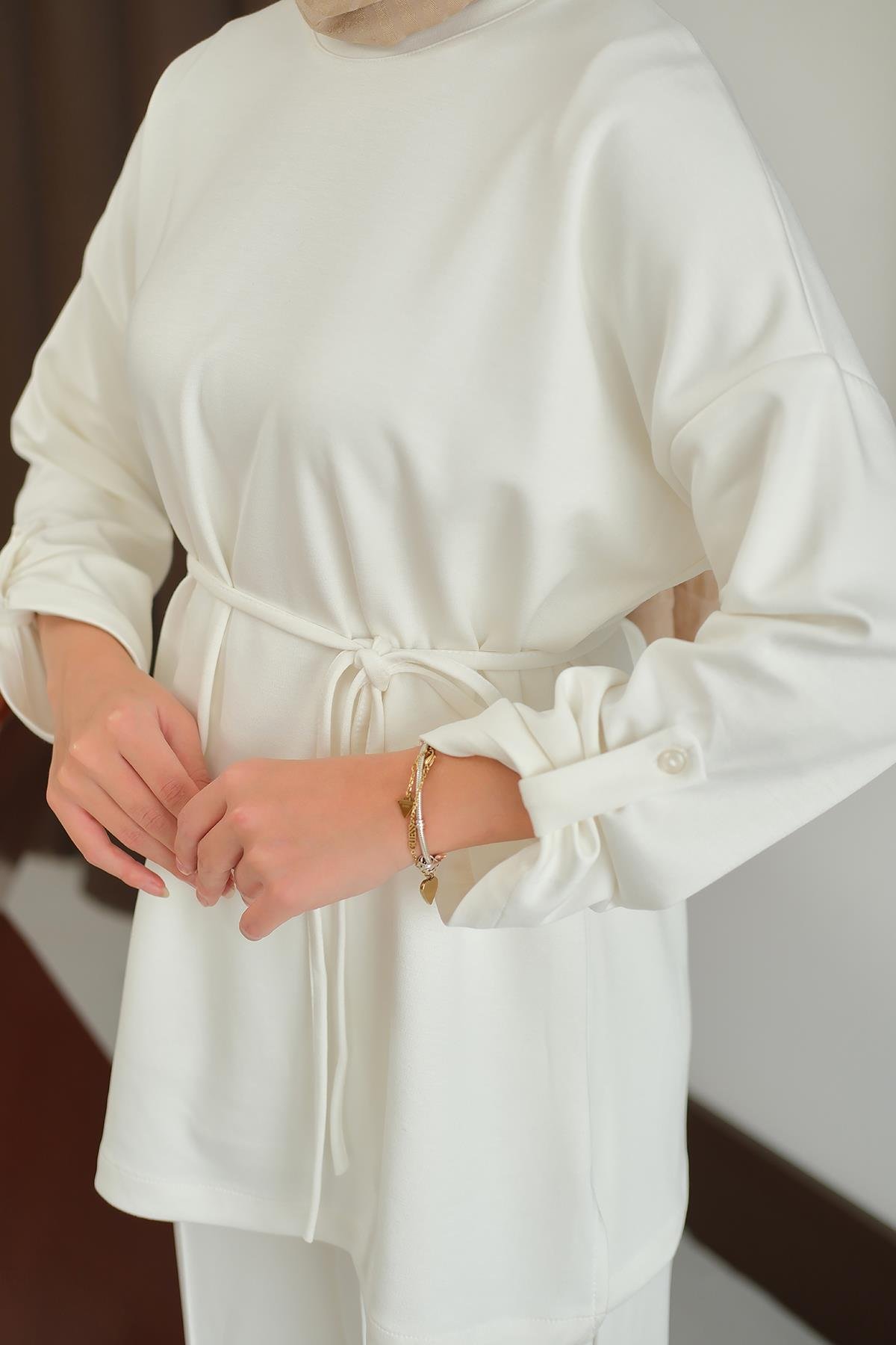 Bel Bağlamalı İkili Takım Ekru