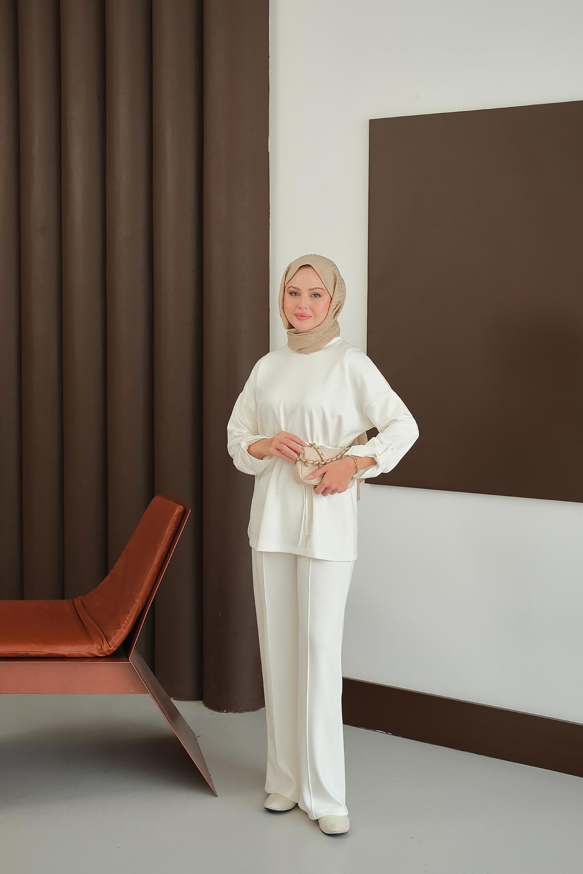 Bel Bağlamalı İkili Takım Ekru