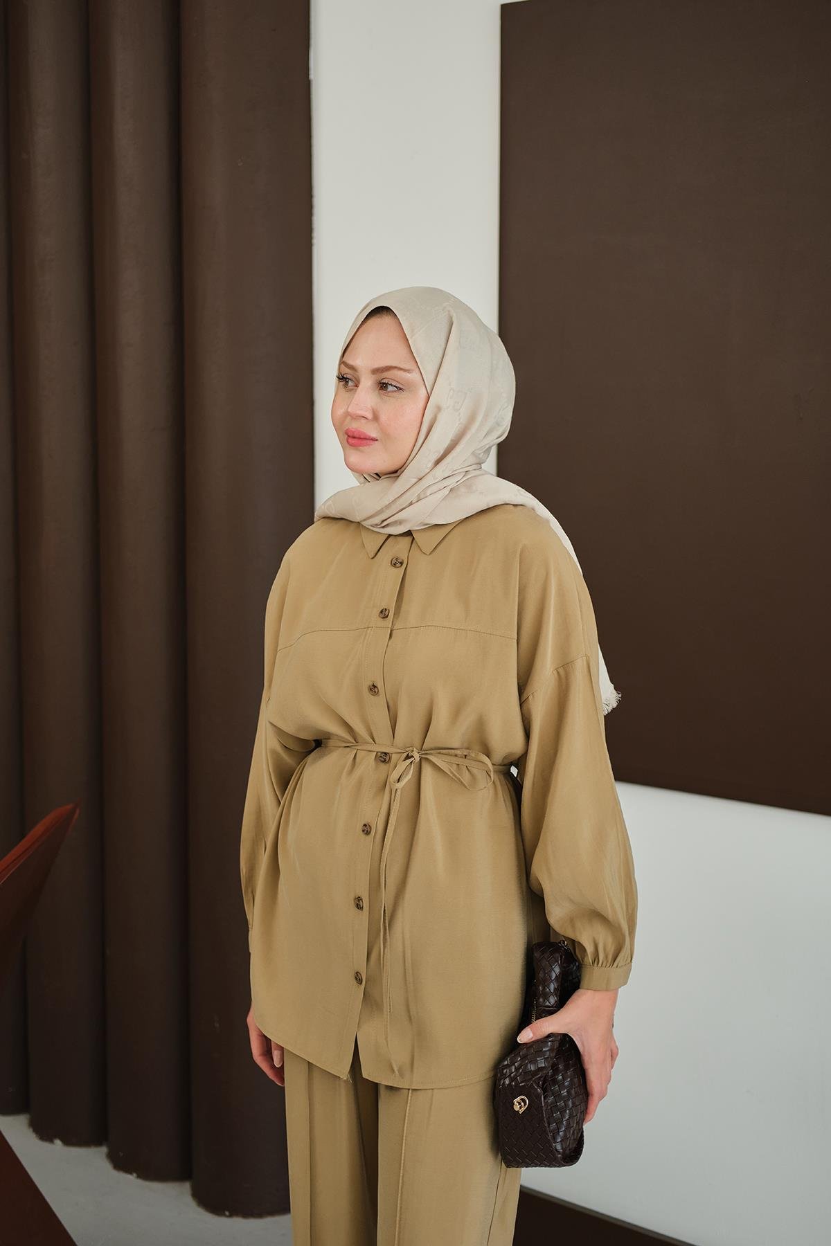 Bel Bağlamalı İkili Takım Hardal