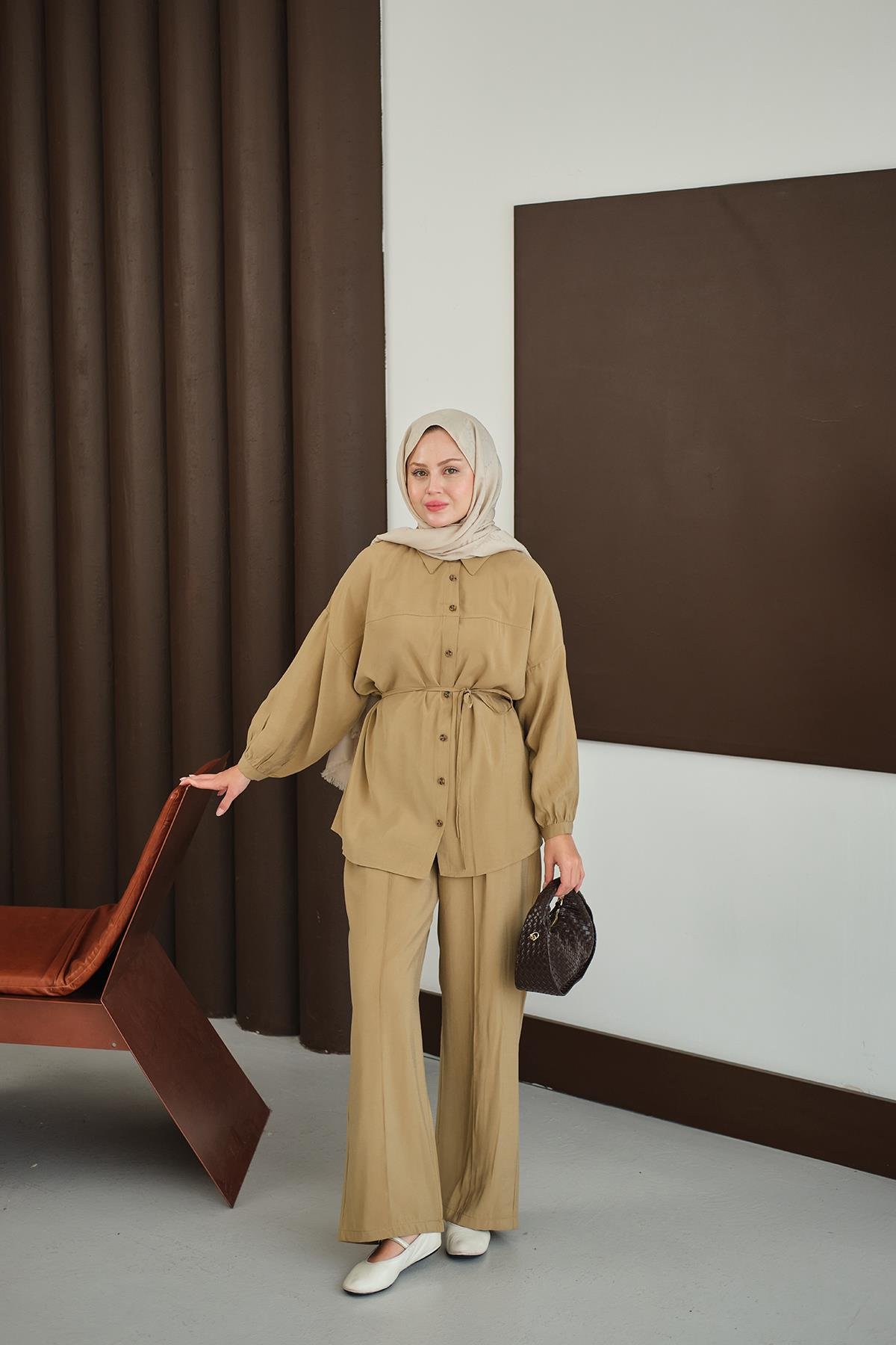 Bel Bağlamalı İkili Takım Hardal