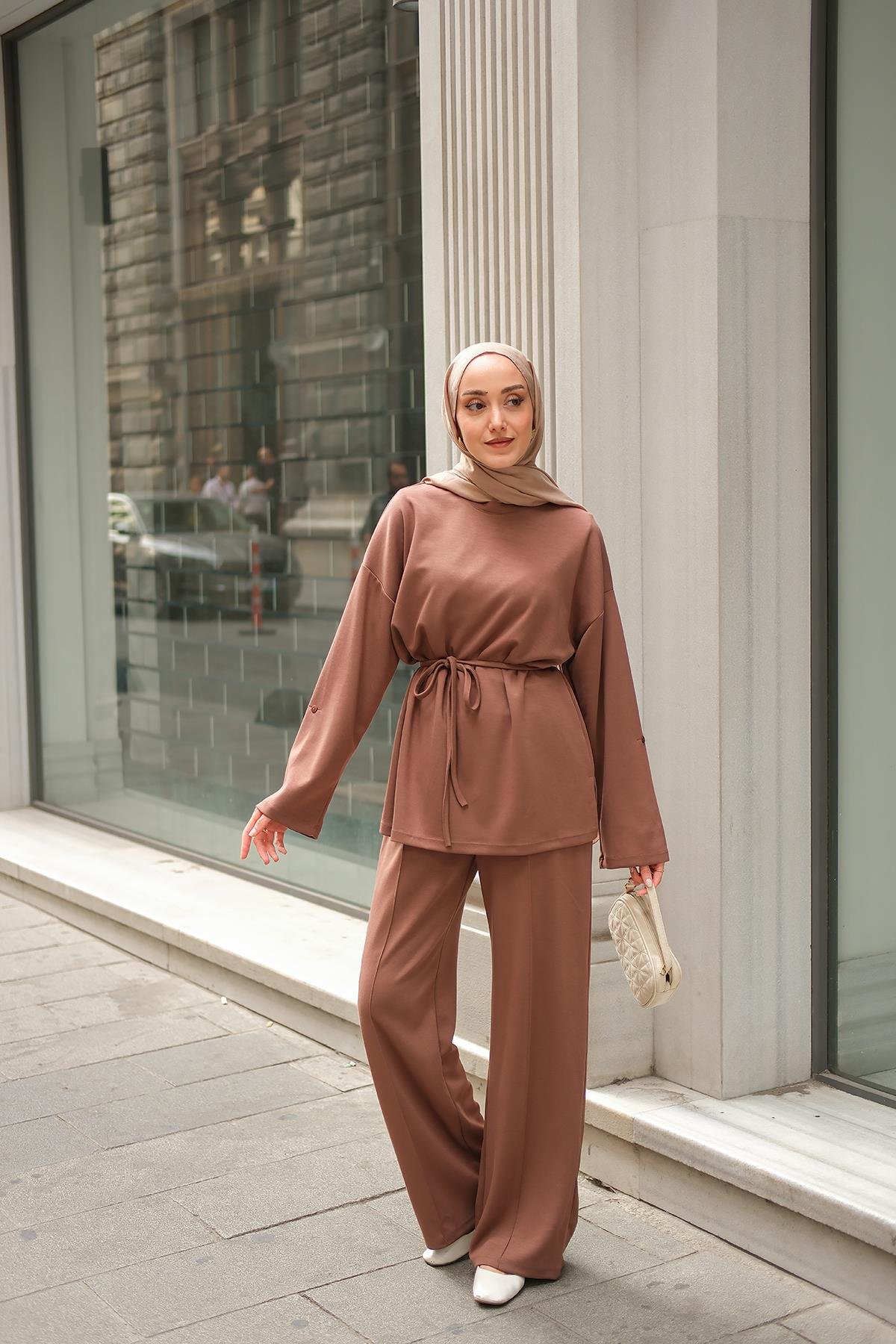 Bel Bağlamalı İkili Takım Kahverengi