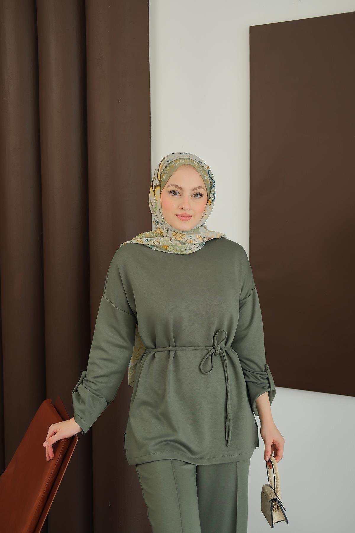 Bel Bağlamalı İkili Takım Koyu Yeşil