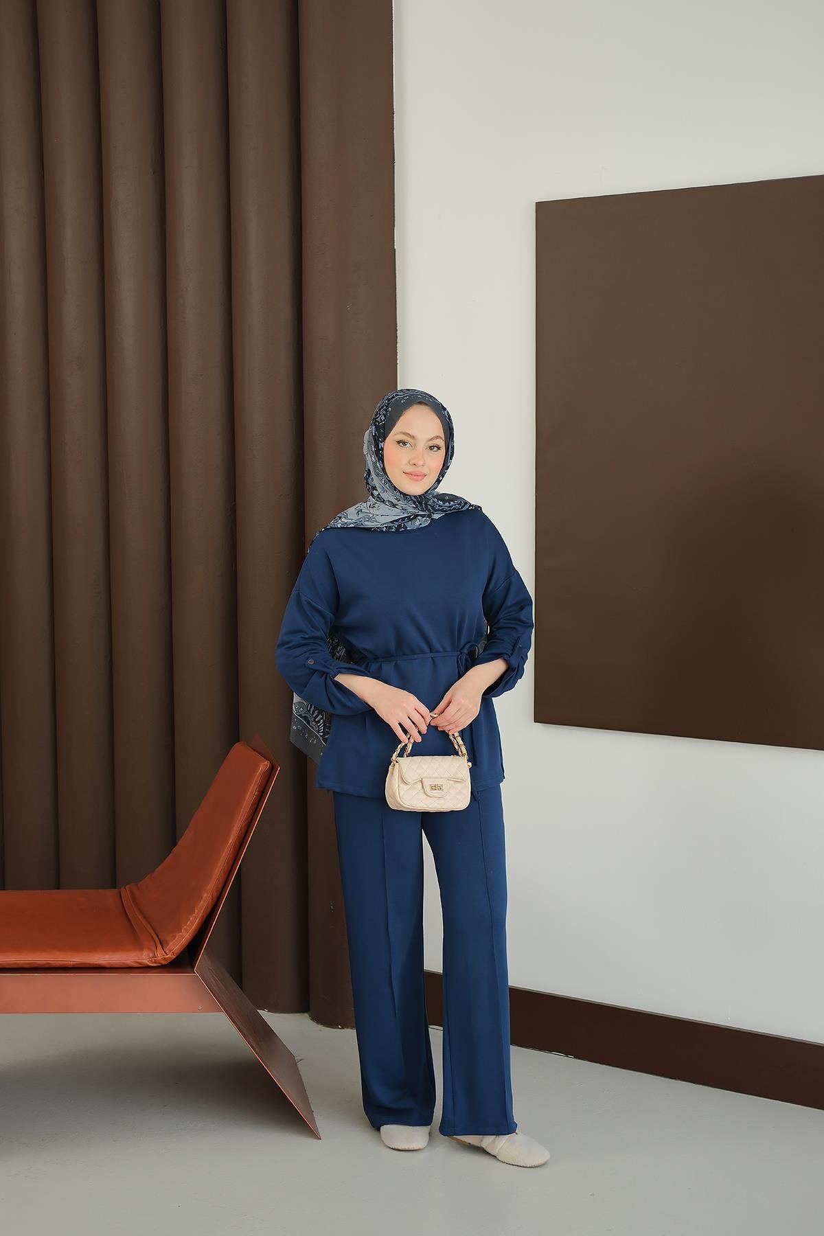 Bel Bağlamalı İkili Takım Saks Mavi