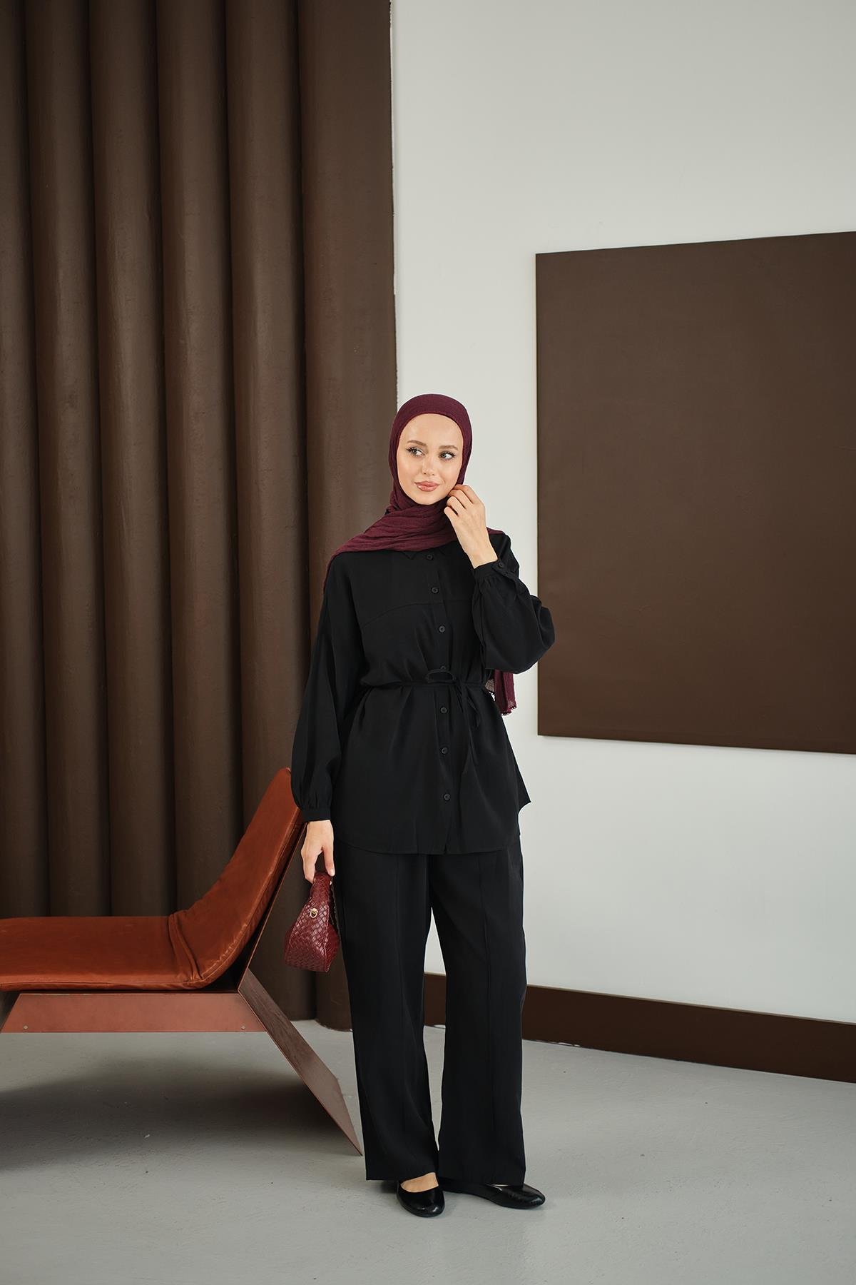 Bel Bağlamalı İkili Takım Siyah