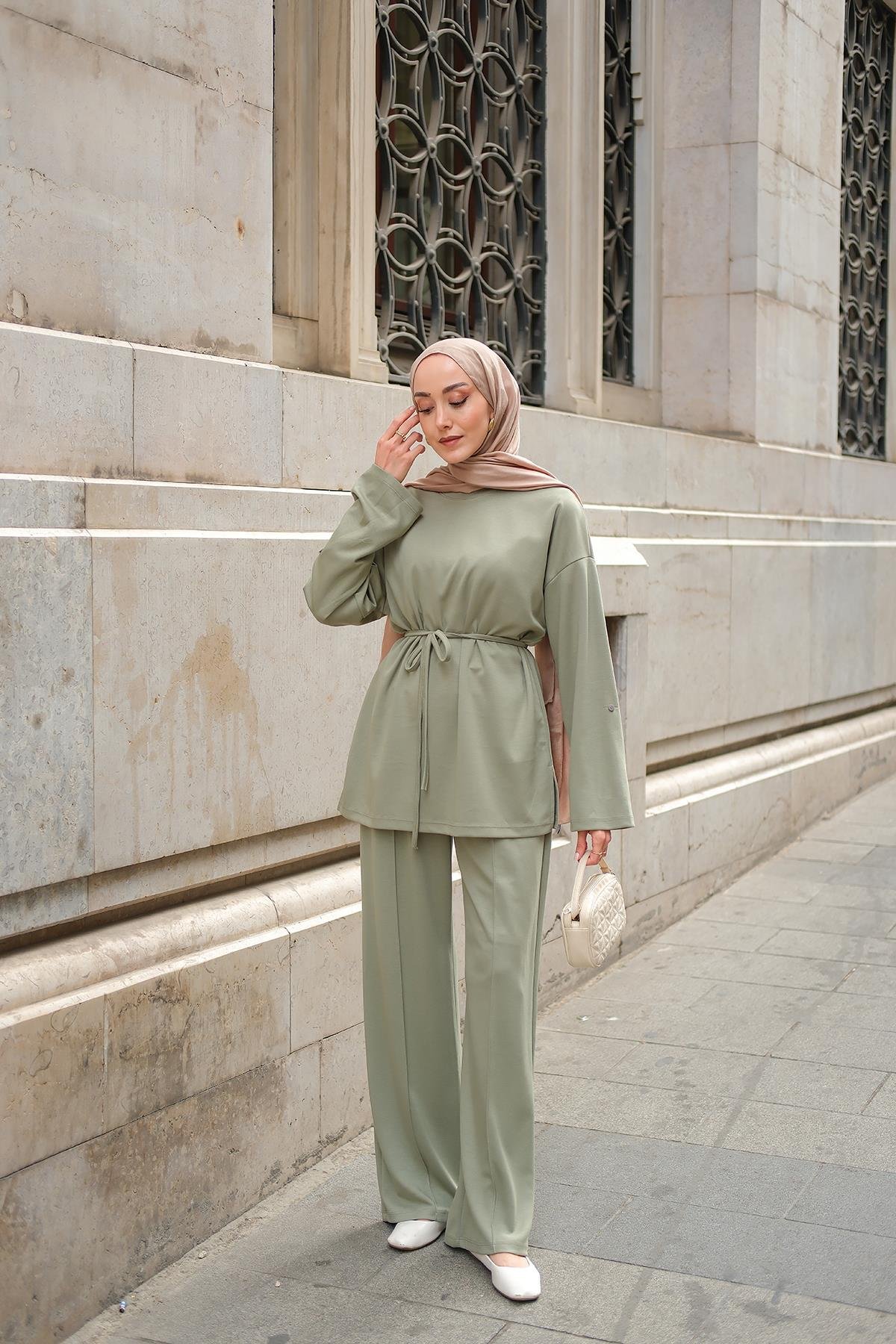 Bel Bağlamalı İkili Takım Yeşil