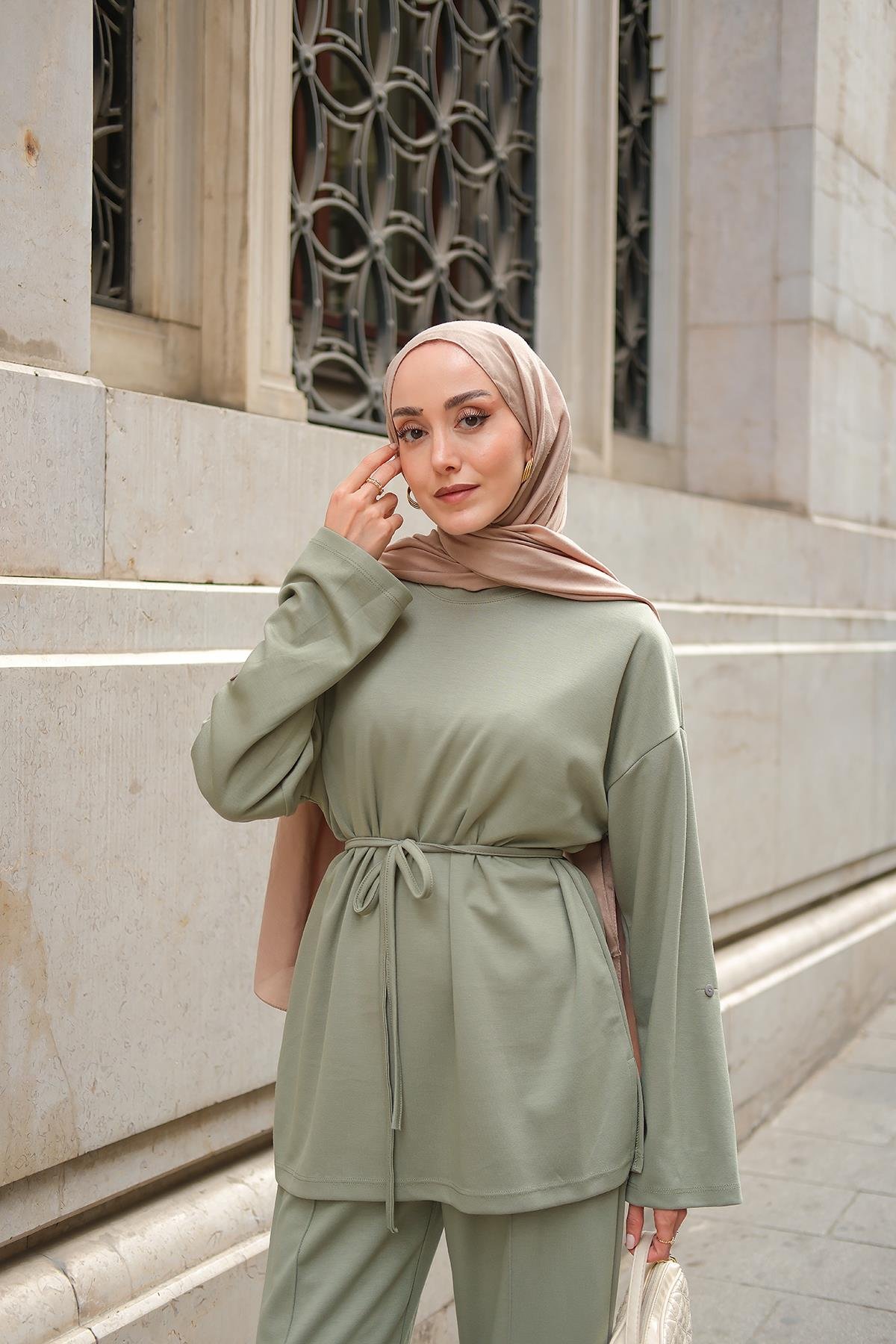 Bel Bağlamalı İkili Takım Yeşil