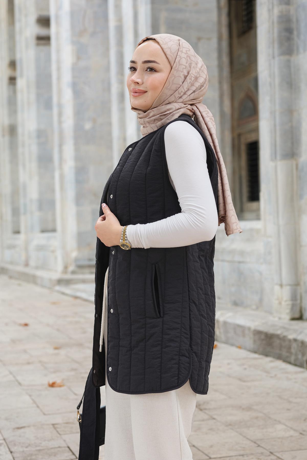Bel Bağlamalı İnce Yelek Siyah