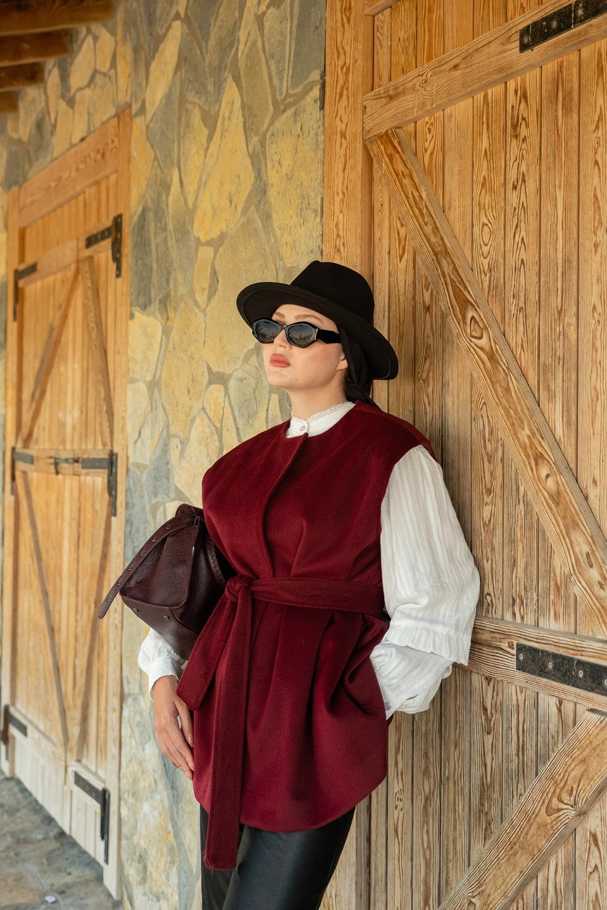 Bel Bağlamalı Kaşe Yelek Bordo