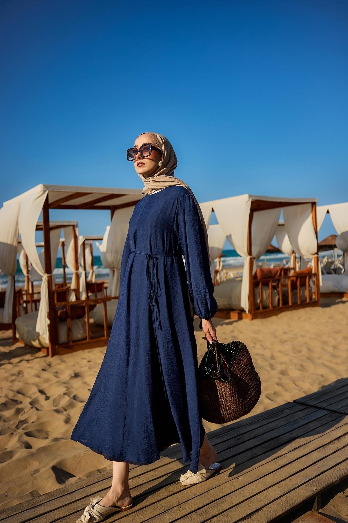 Bel Bağlamalı Laced Elbise Lacivert