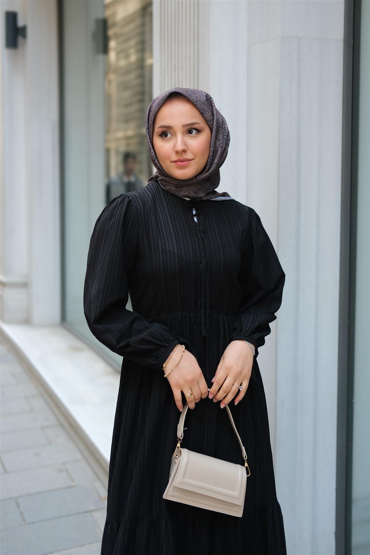 Bel Büzgülü Elbise Siyah