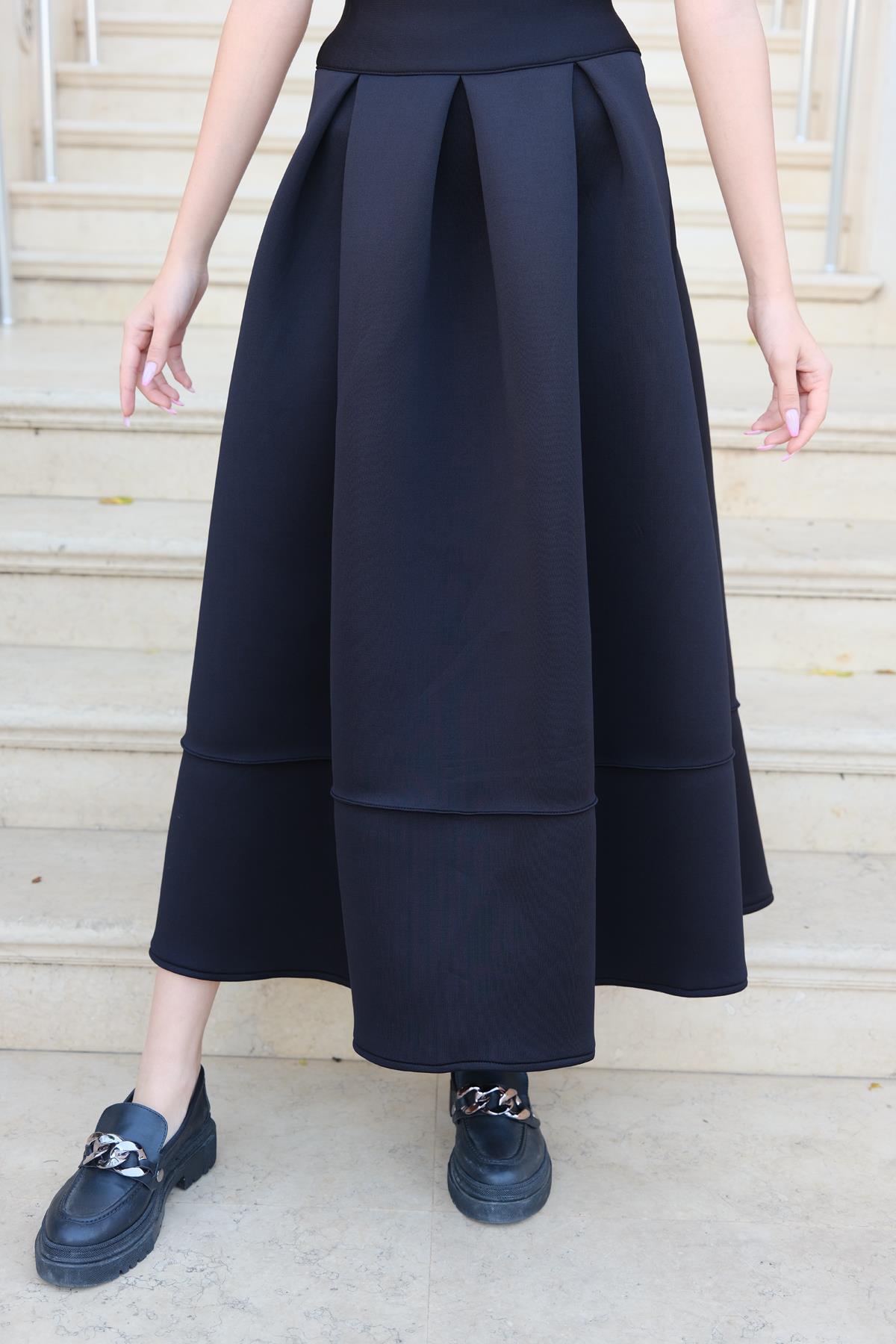 Belden Pileli Scuba Etek Siyah