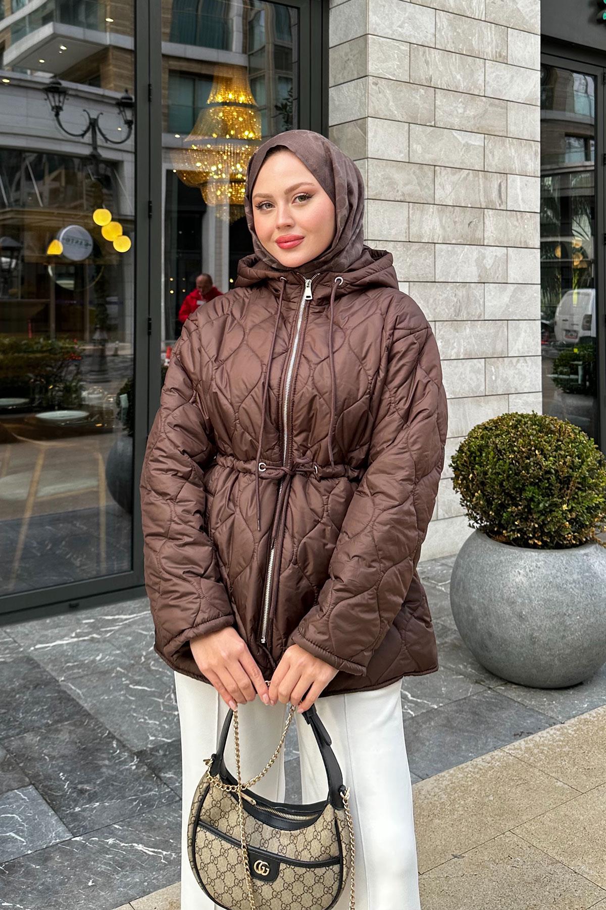 Beli Ayarlanabilir Kapitone Mont Kahverengi