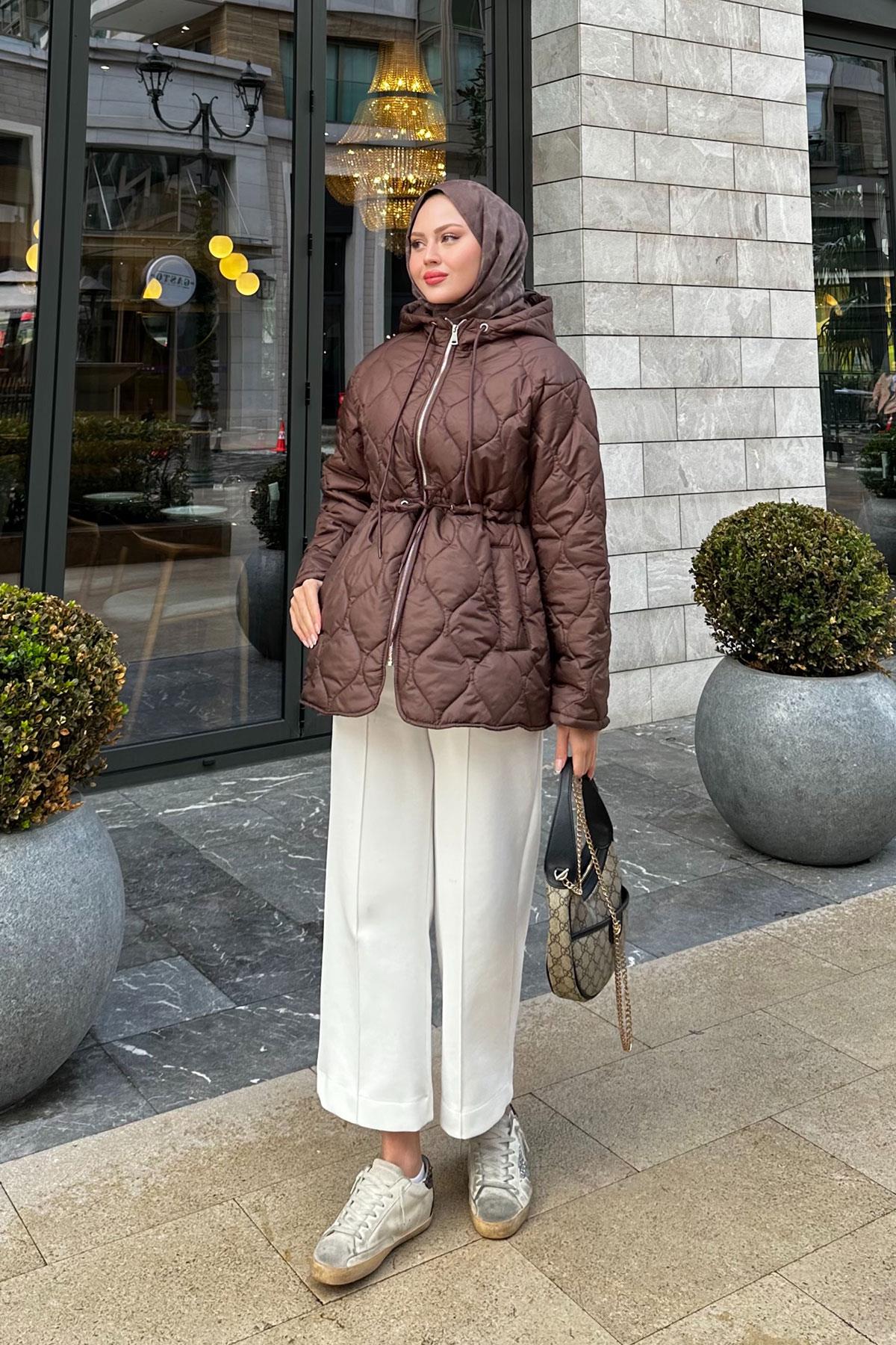 Beli Ayarlanabilir Kapitone Mont Kahverengi