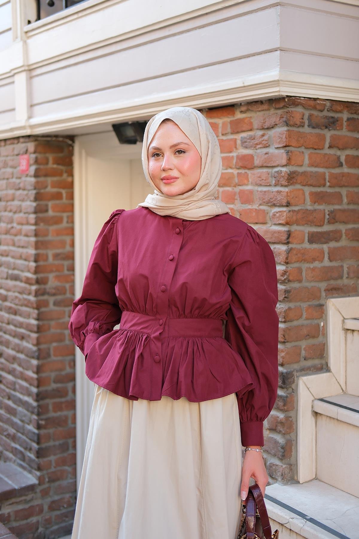 Beli Büzgü Detaylı Gömlek Bordo