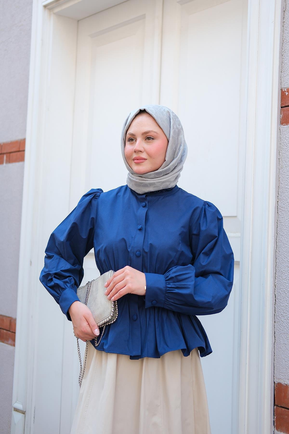 Beli Büzgü Detaylı Gömlek Lacivert