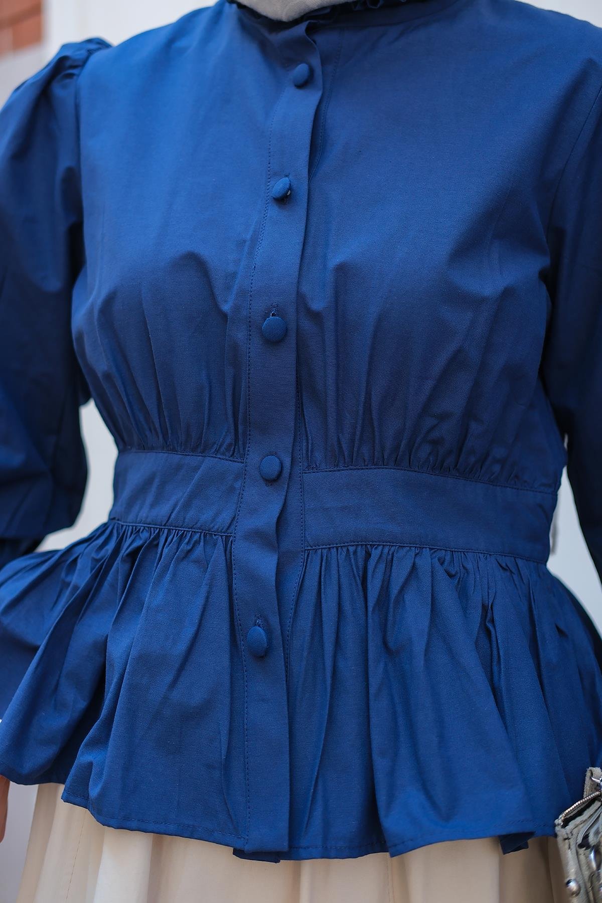 Beli Büzgü Detaylı Gömlek Lacivert