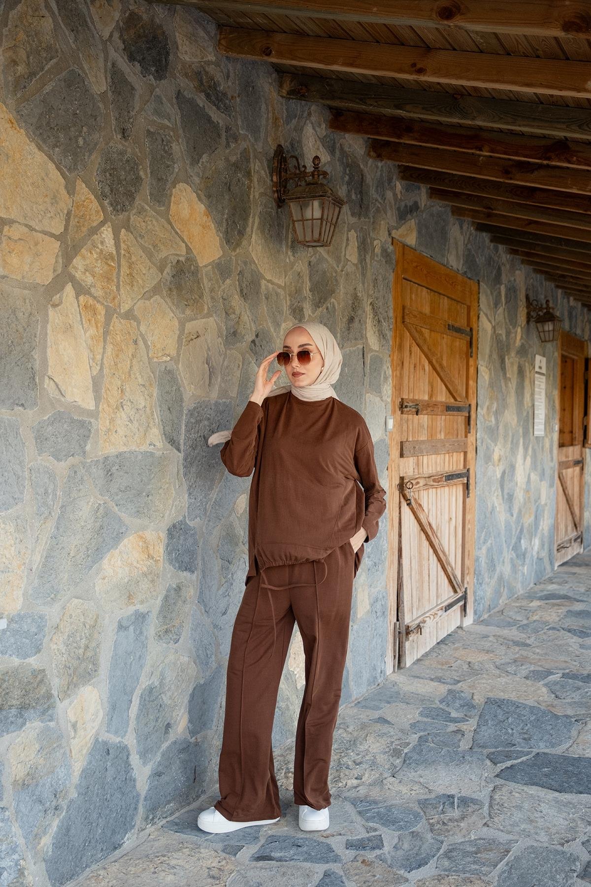 Beli Lastikli Takım Kahve