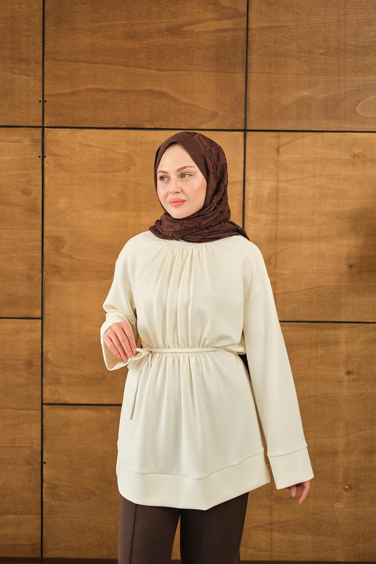 Beli Lastikli Tunik Krem