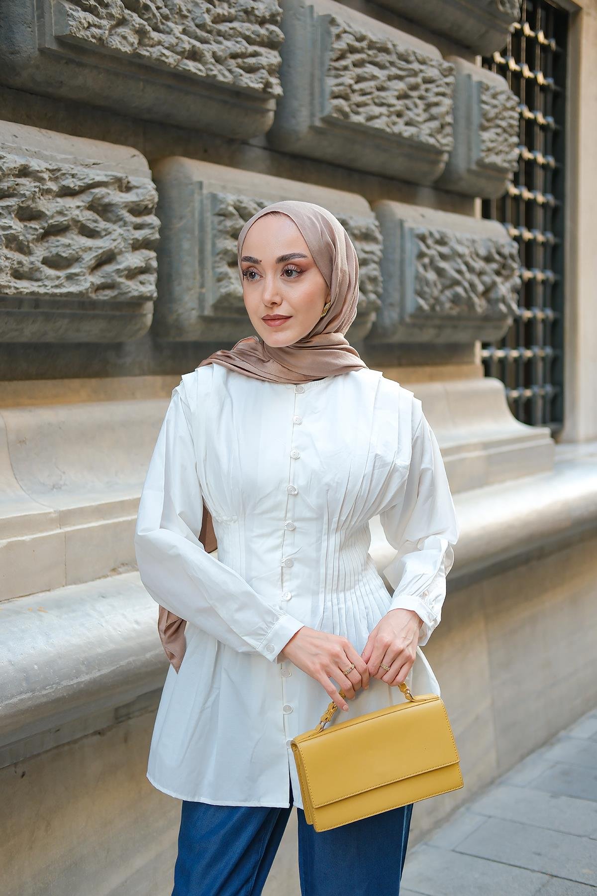 Beli Nervurlu Poplin Gömlek Beyaz