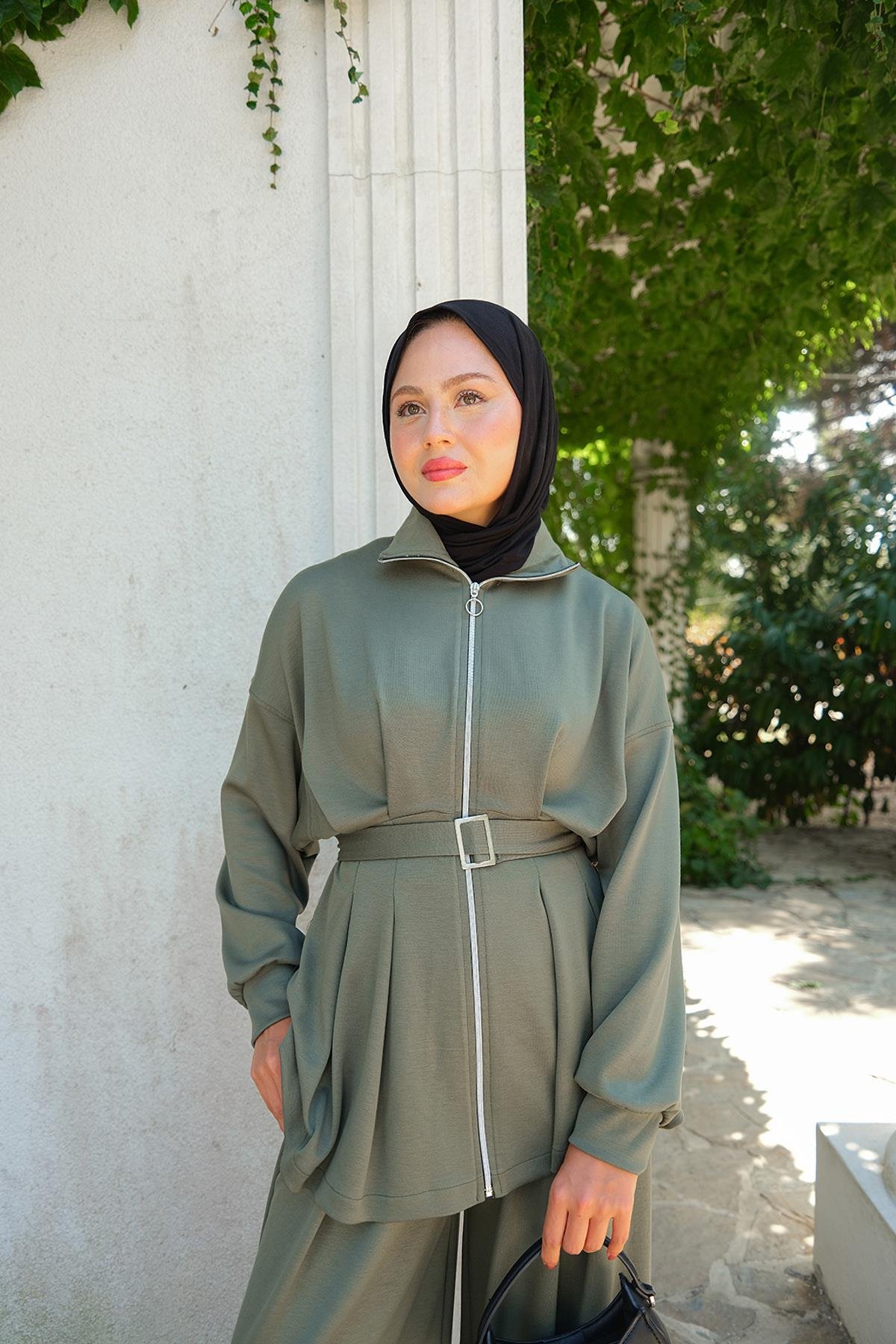 Beli Pile Detaylı Takım Yeşil