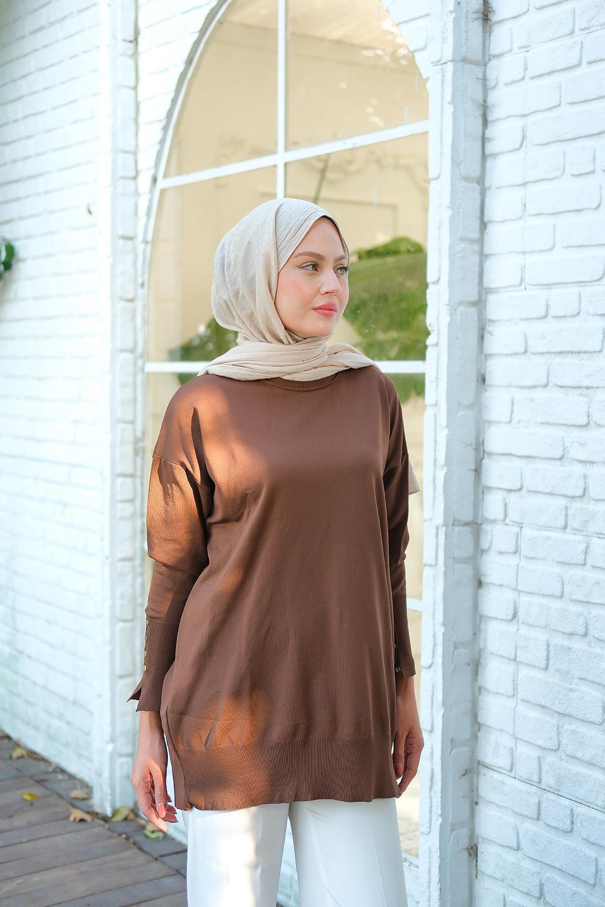 Bilek Gold Aksesuar Detay Tunik Kahverengi