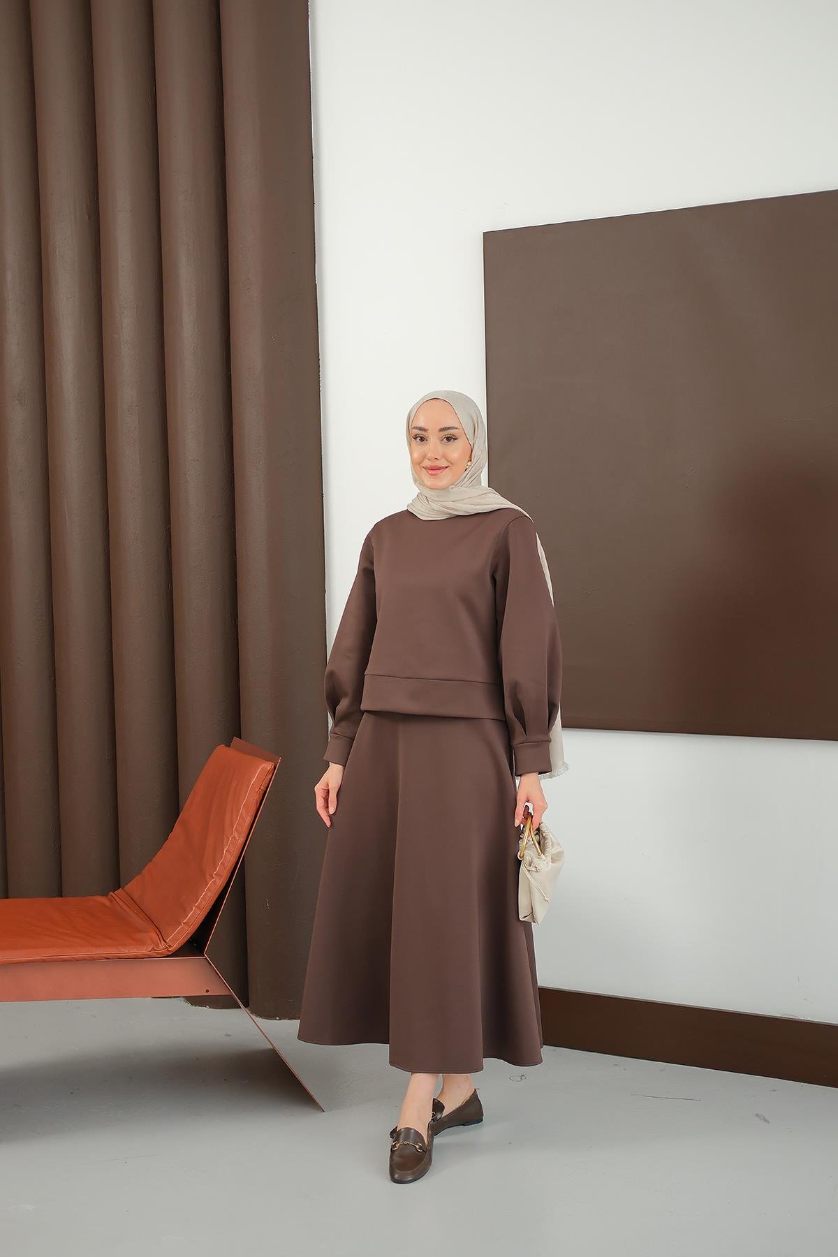 Bisiklet Yaka Scuba Takım Kahverengi