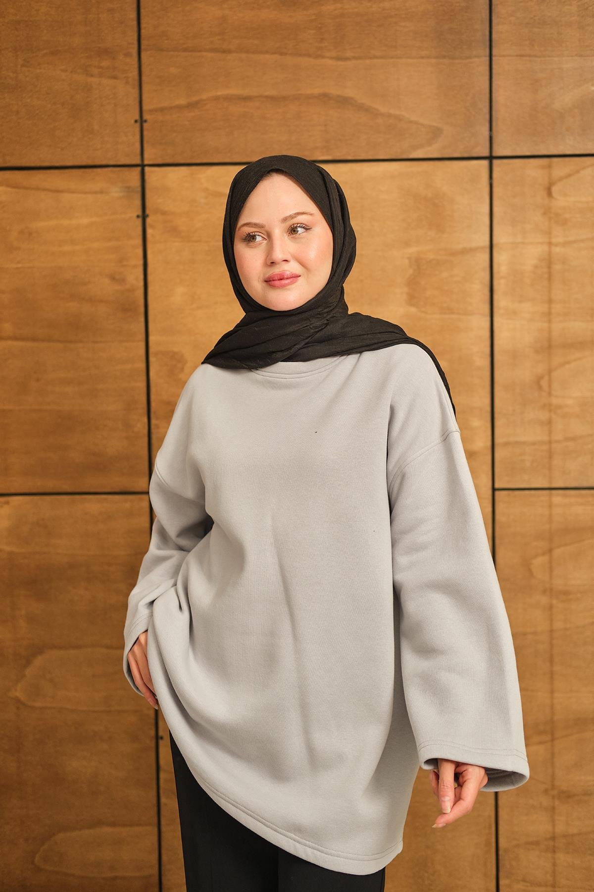 Bisiklet Yaka Sweat Gri