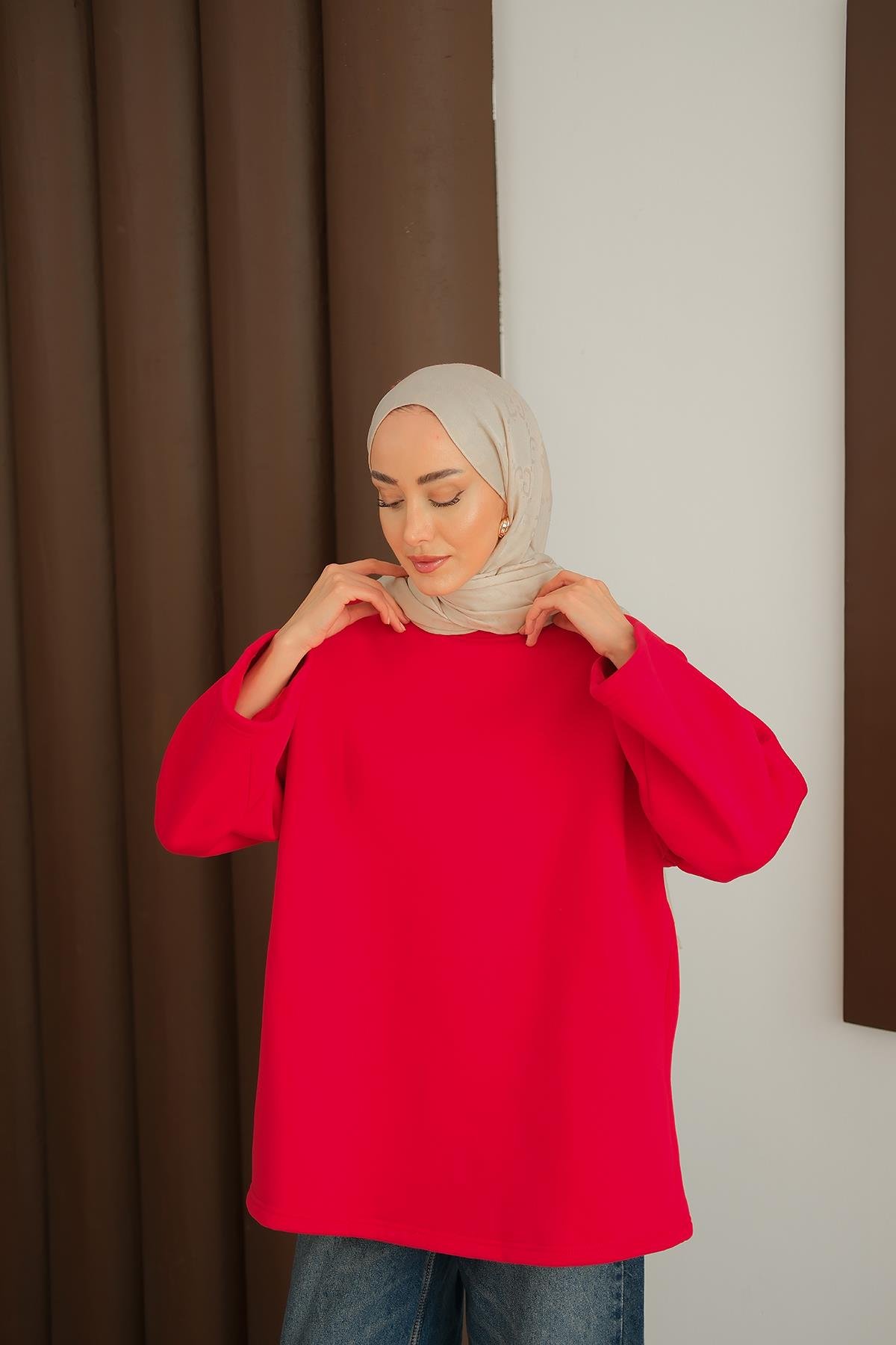 Bisiklet Yaka Sweat Kırmızı