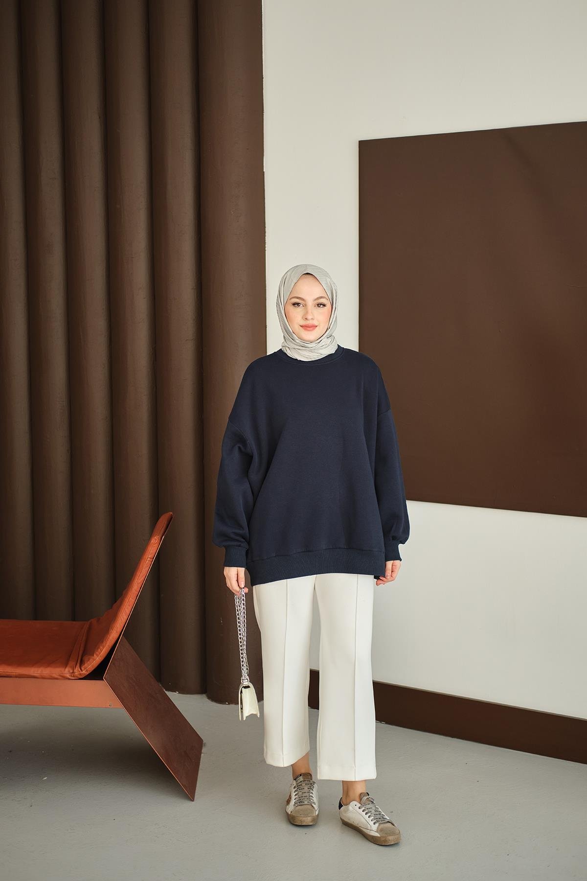 Bisiklet Yaka Sweat Lacivert