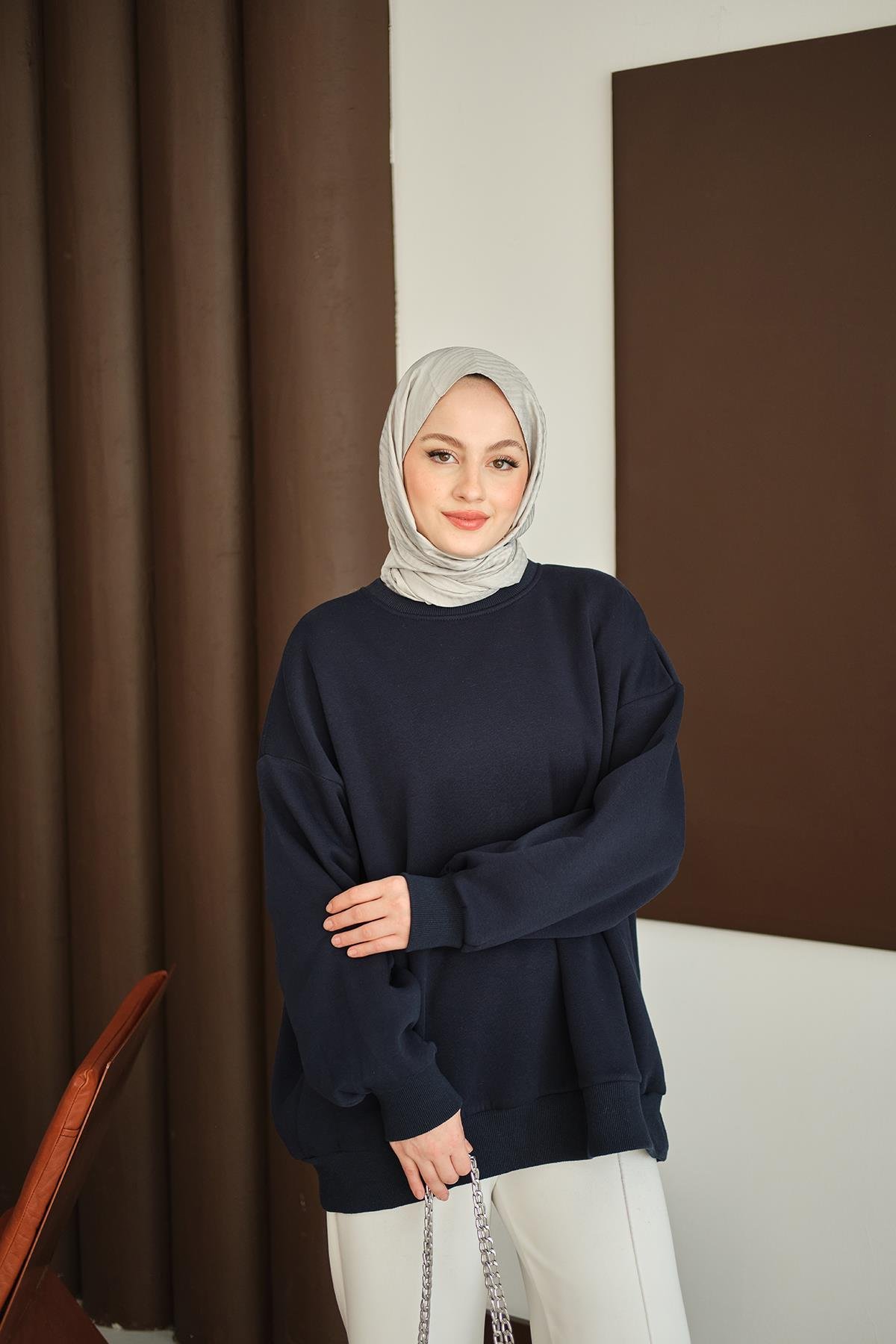 Bisiklet Yaka Sweat Lacivert