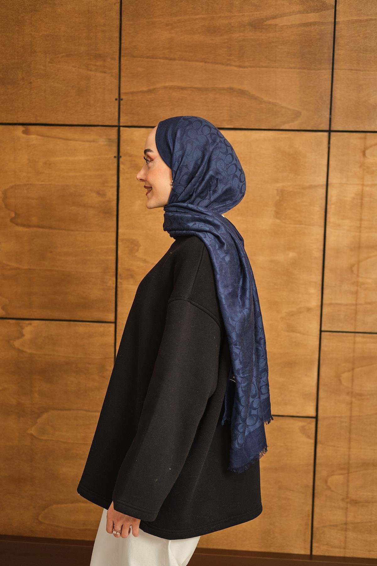 Bisiklet Yaka Sweat Lacivert