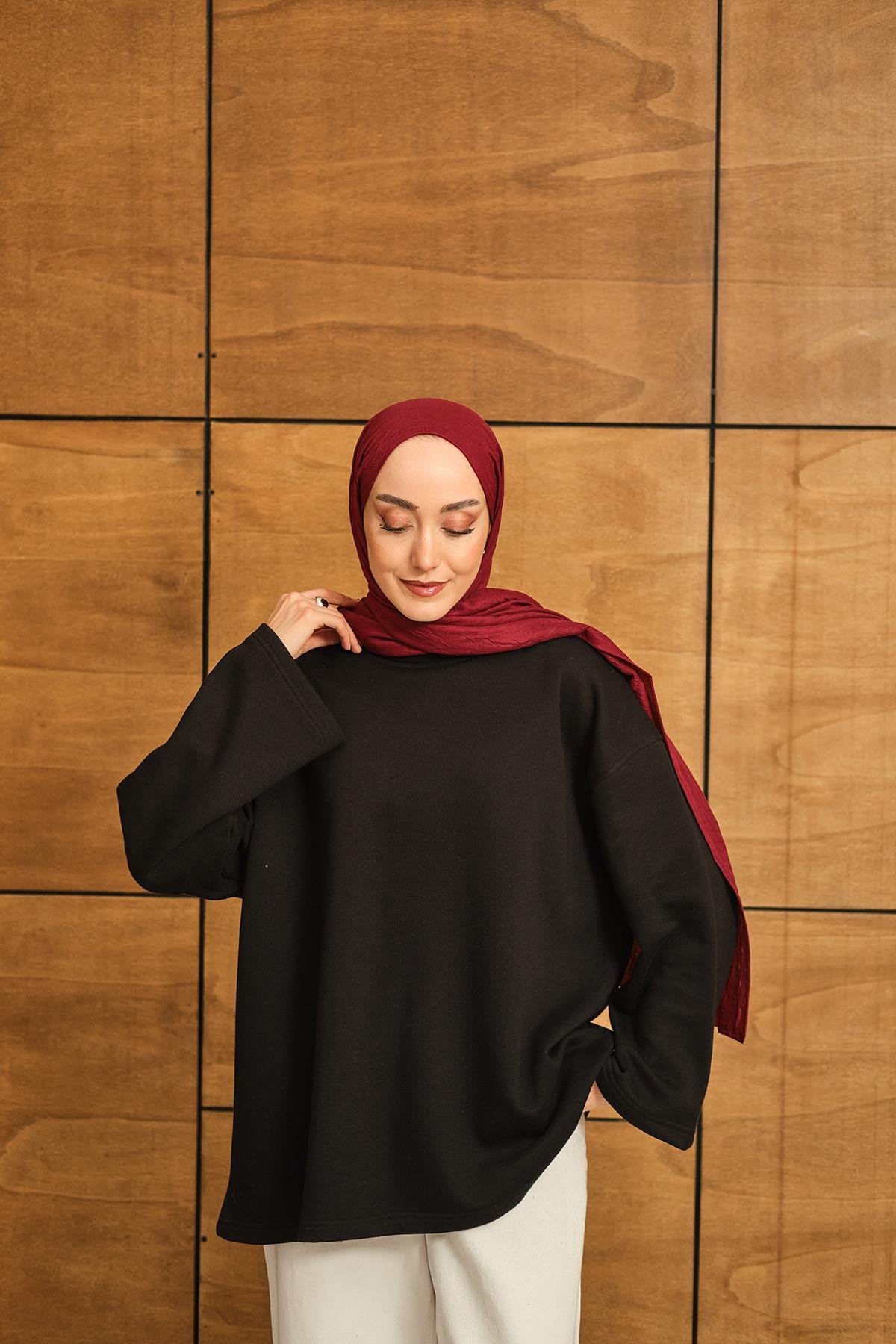 Bisiklet Yaka Sweat Siyah