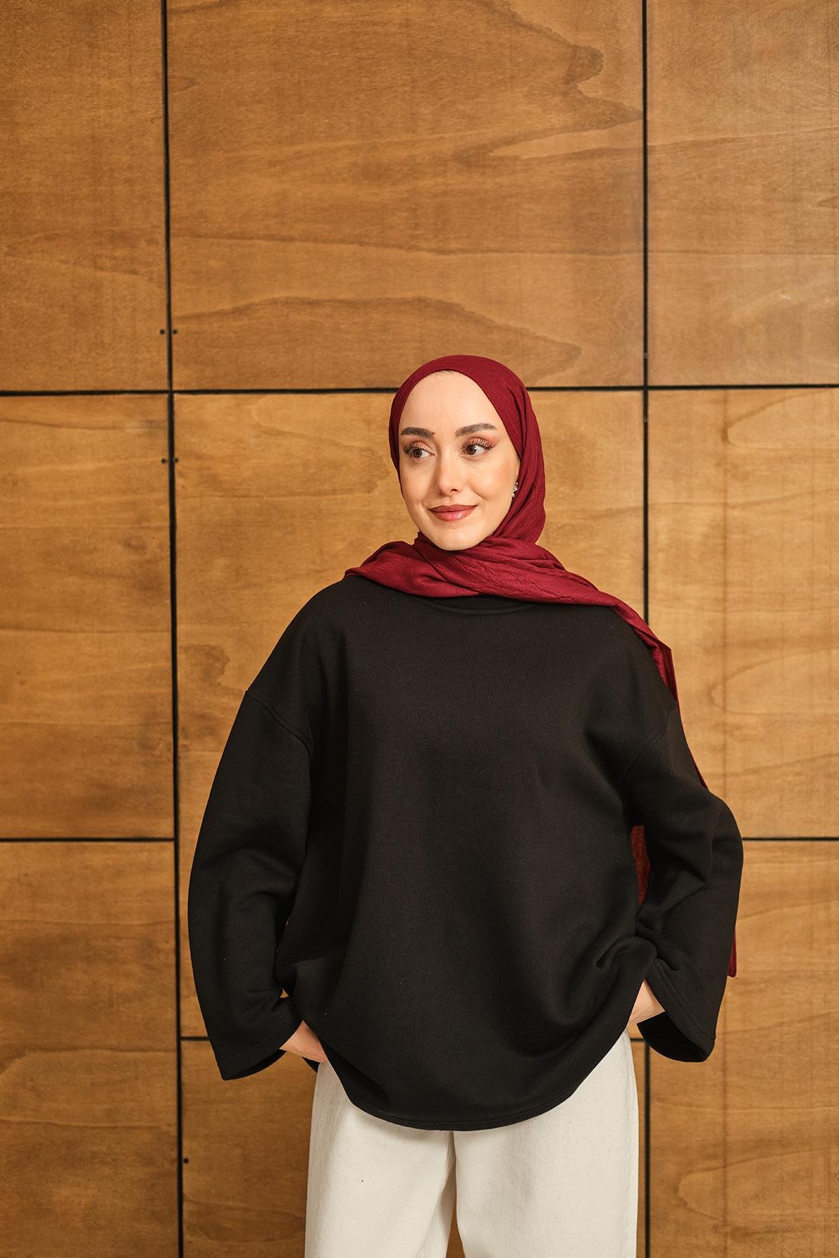 Bisiklet Yaka Sweat Siyah