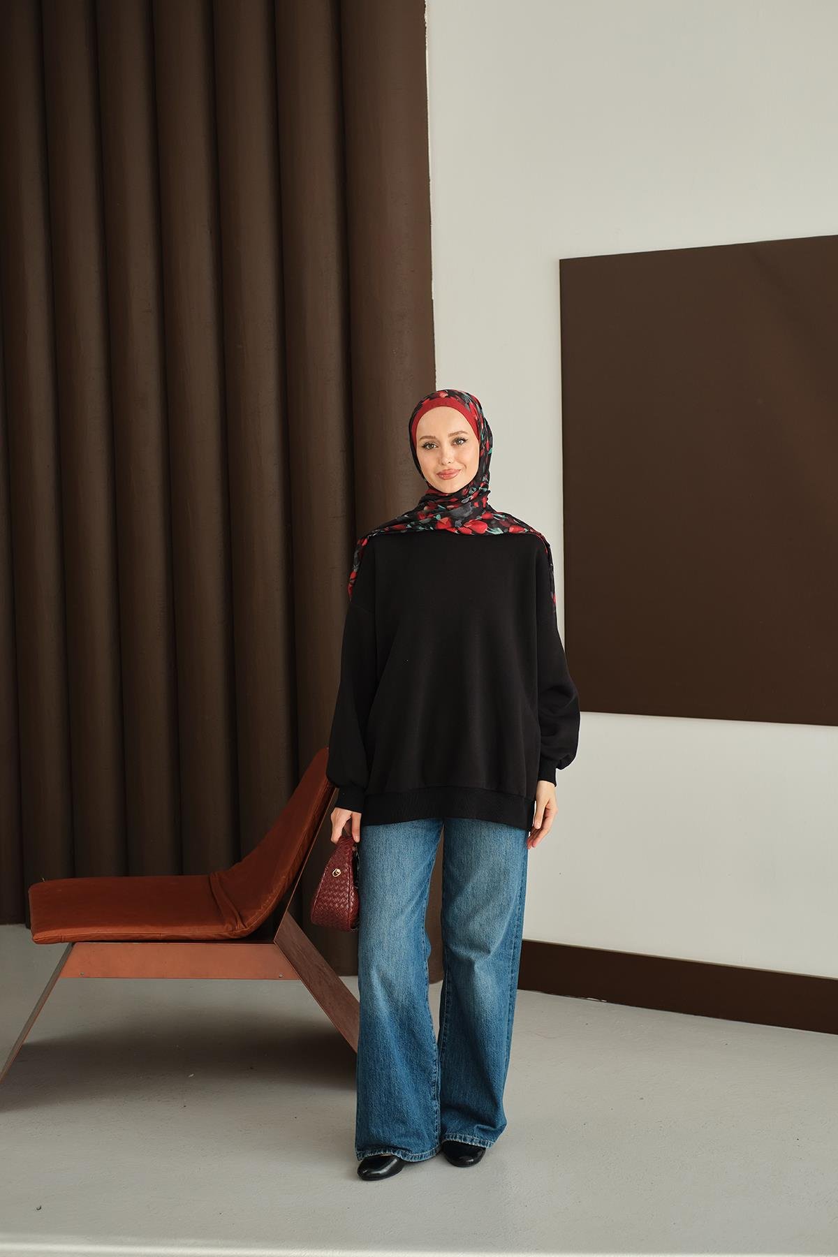 Bisiklet Yaka Sweat Siyah