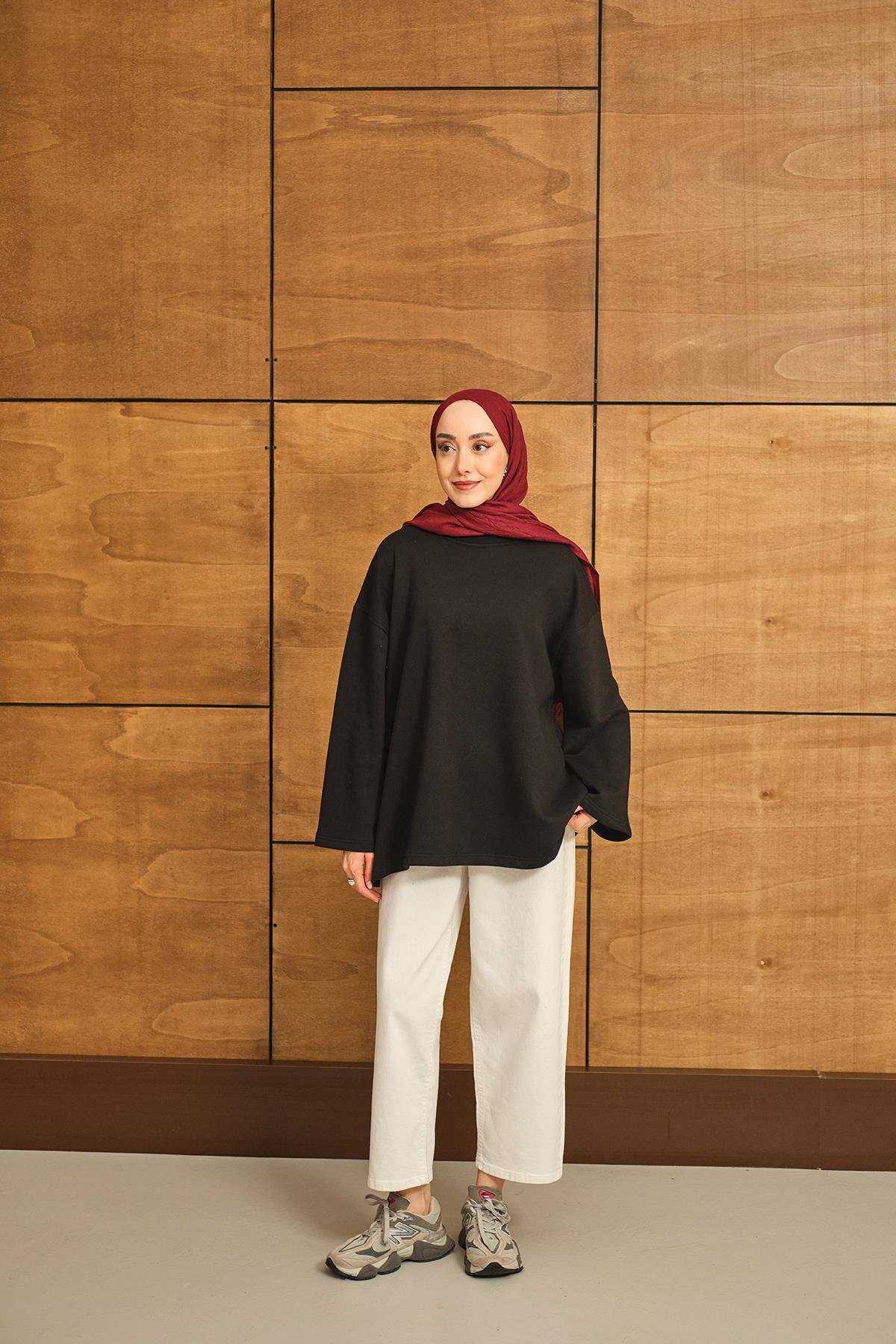 Bisiklet Yaka Sweat Siyah