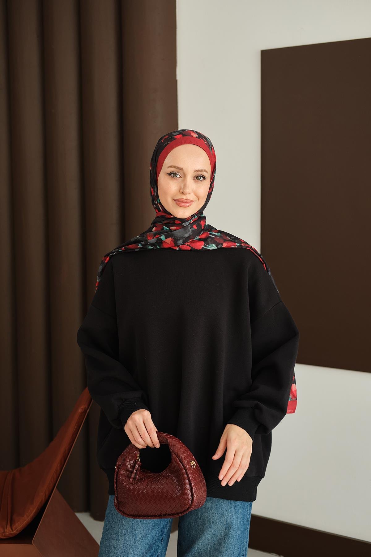 Bisiklet Yaka Sweat Siyah