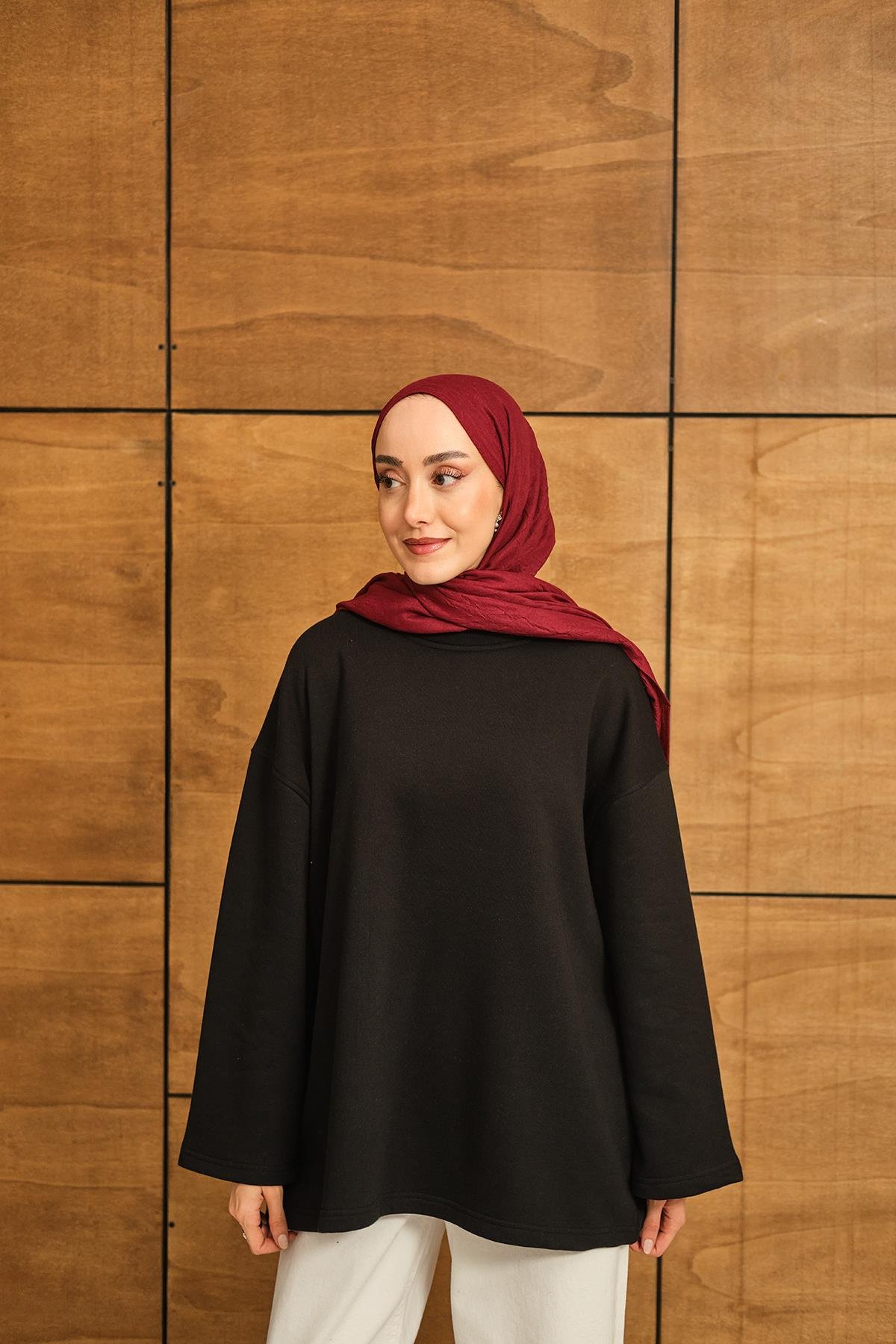 Bisiklet Yaka Sweat Siyah