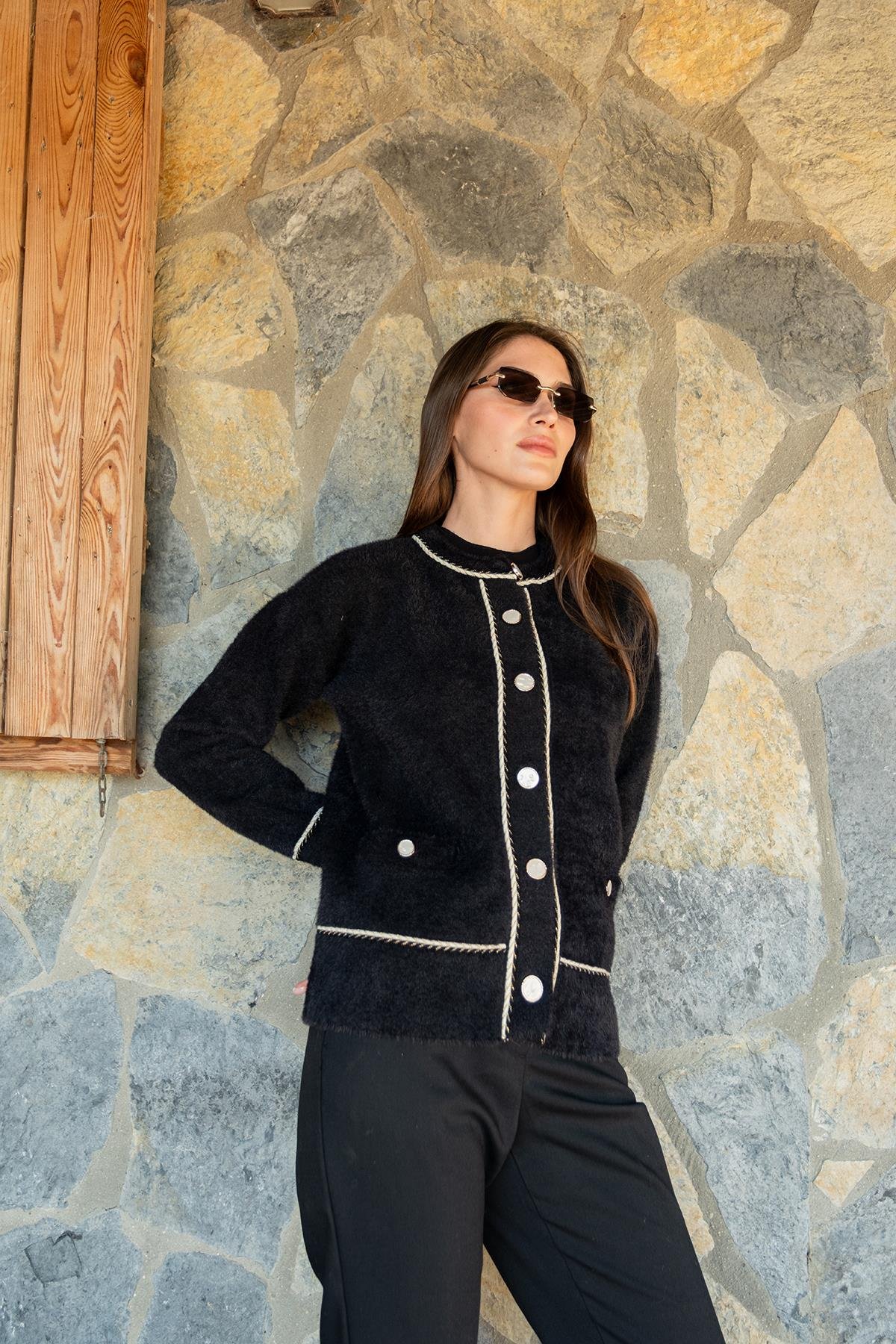 Bisiklet Yaka Triko Ceket Siyah