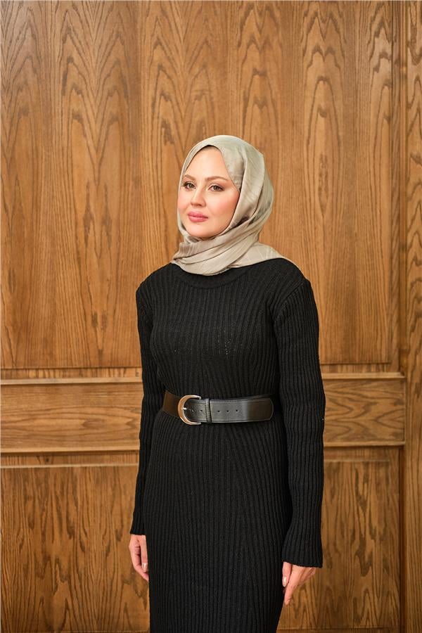 Bisiklet Yaka Triko Elbise Siyah