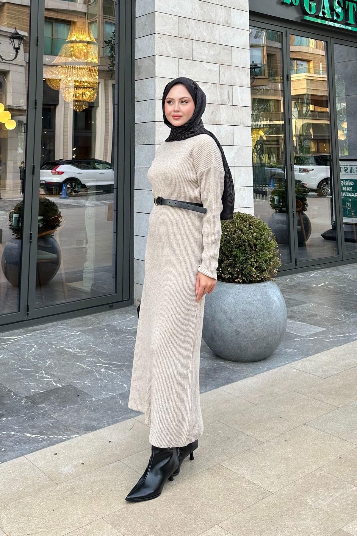 Bisiklet Yaka Triko Elbise Taş