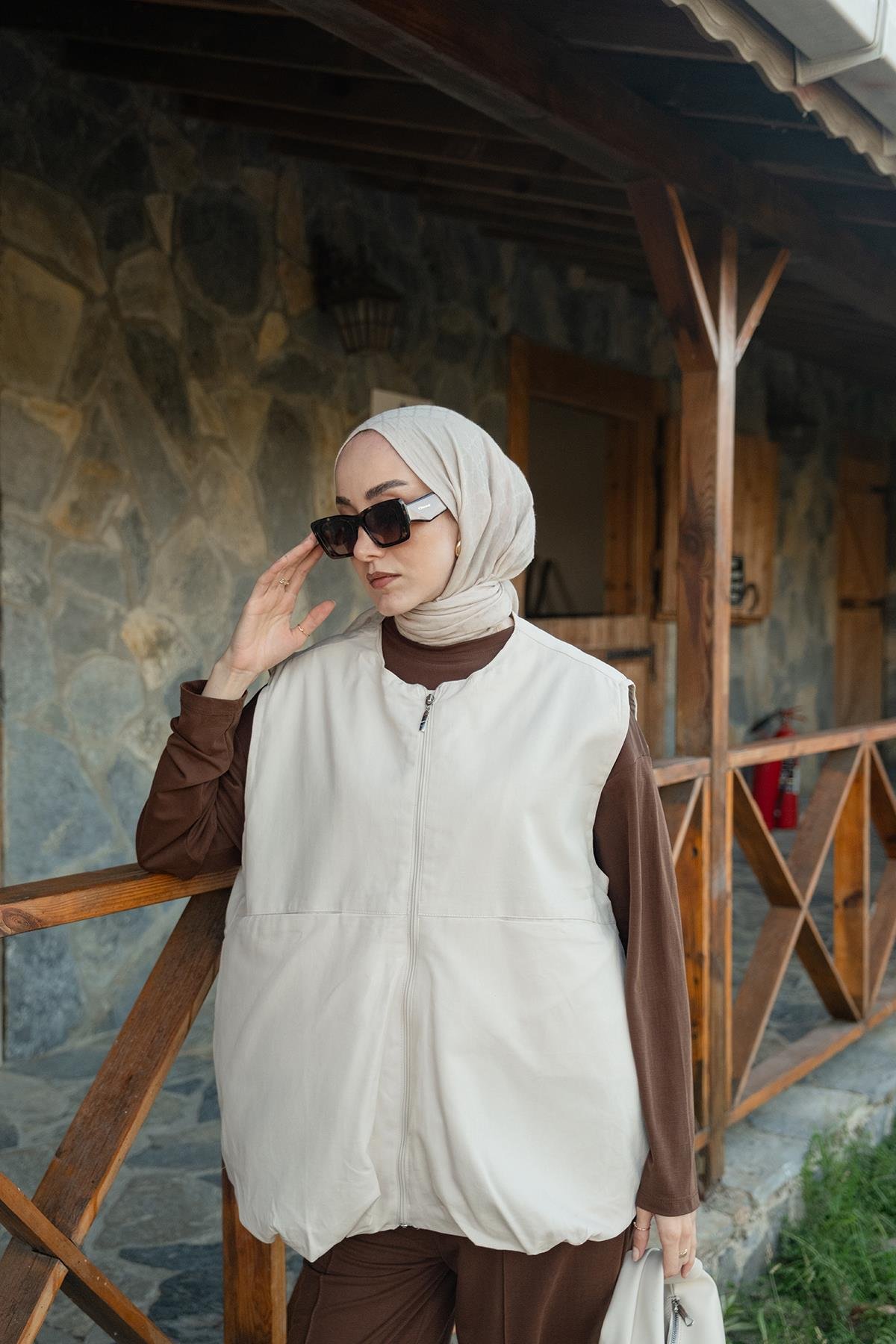 Bisiklet Yaka Yelek Ekru